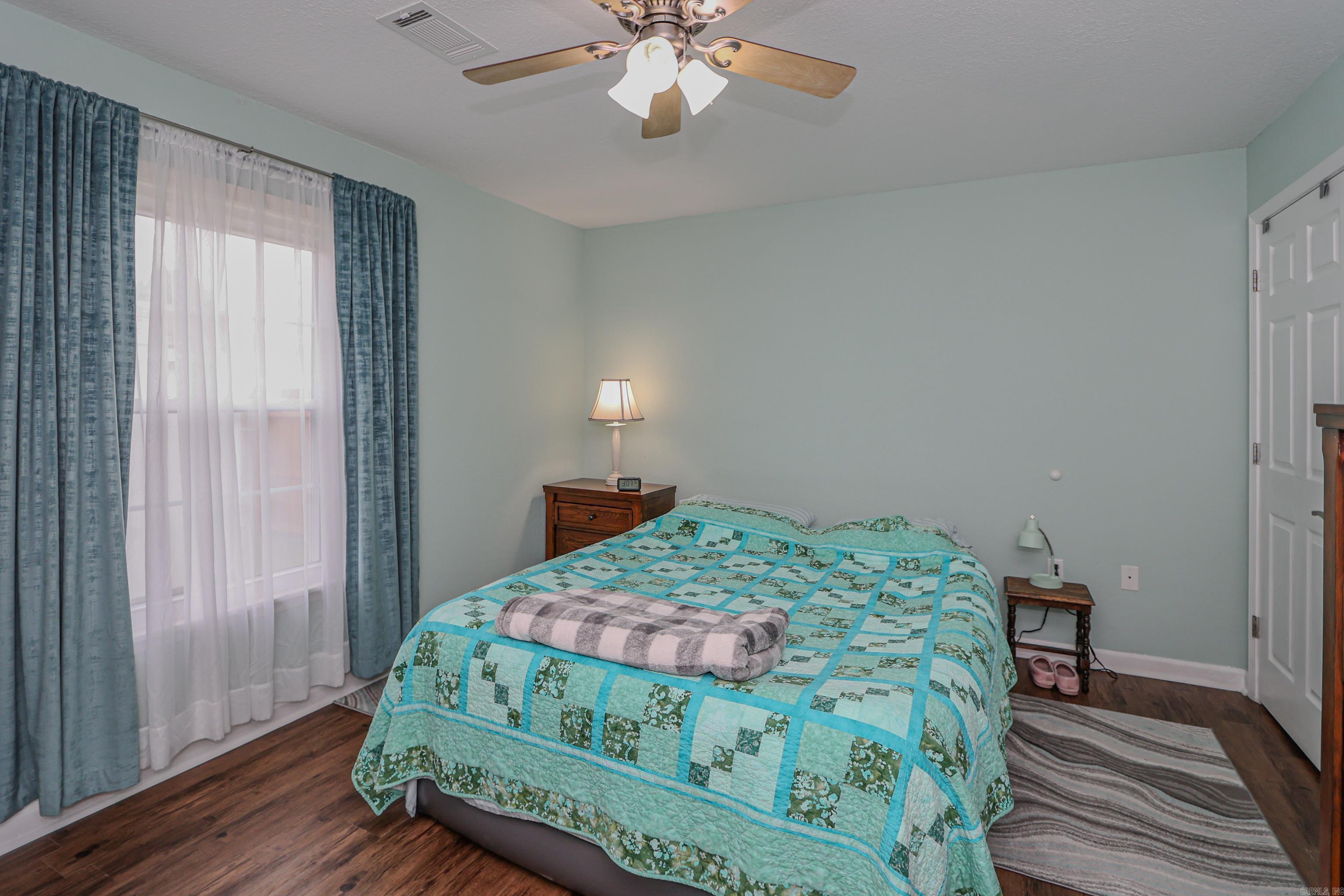 Walnut Corner - Residential