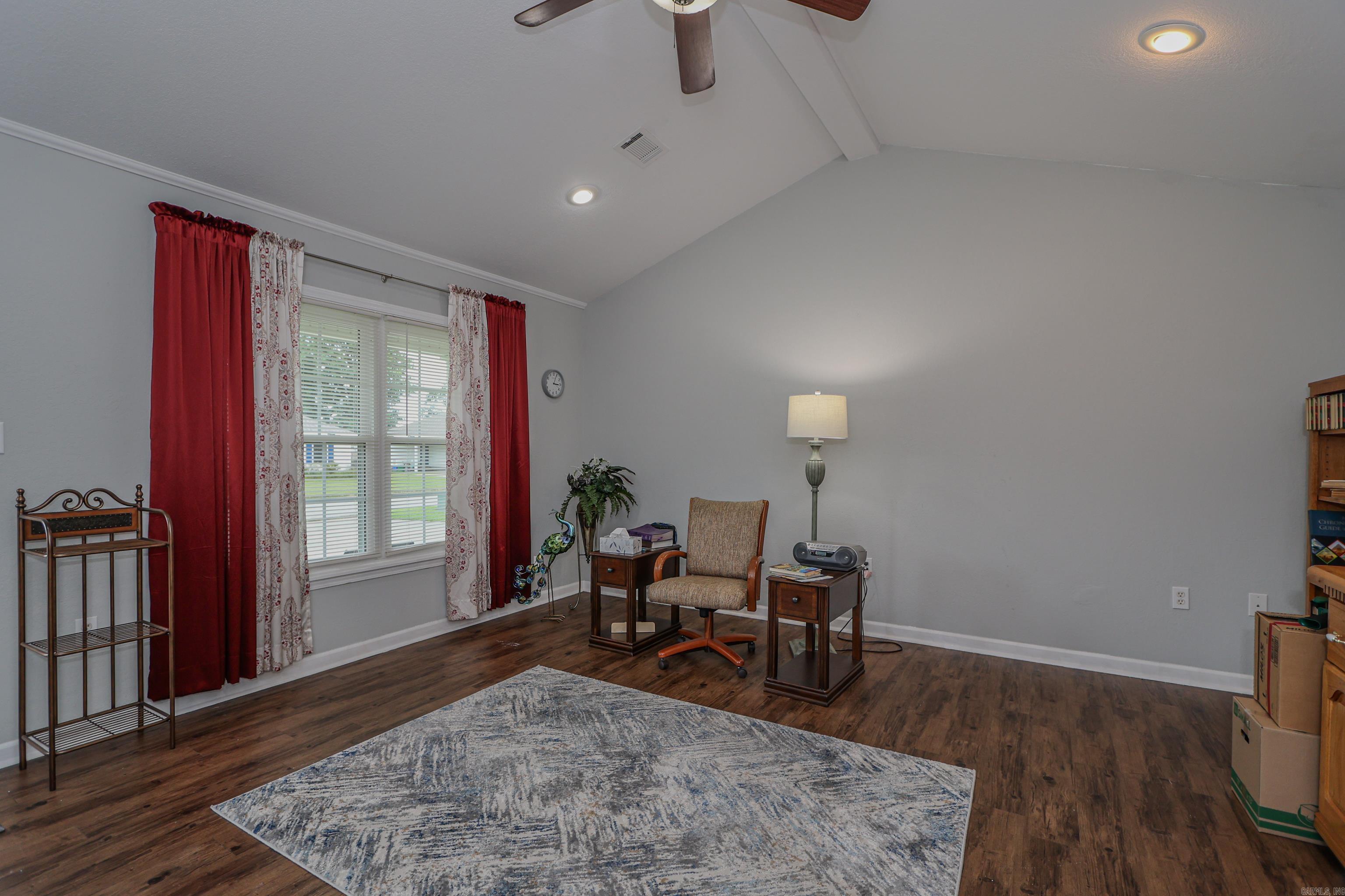 Walnut Corner - Residential