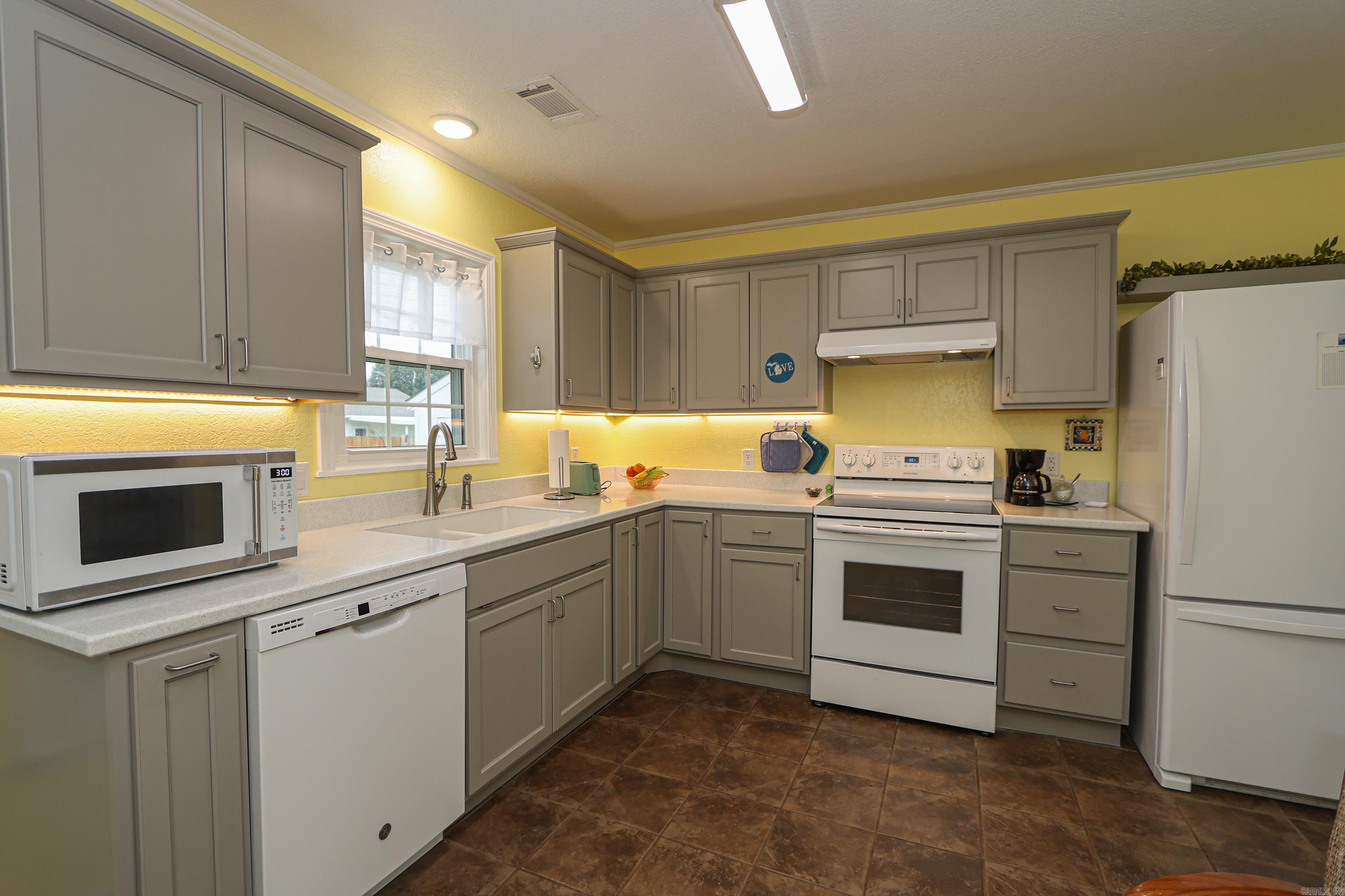 Walnut Corner - Residential