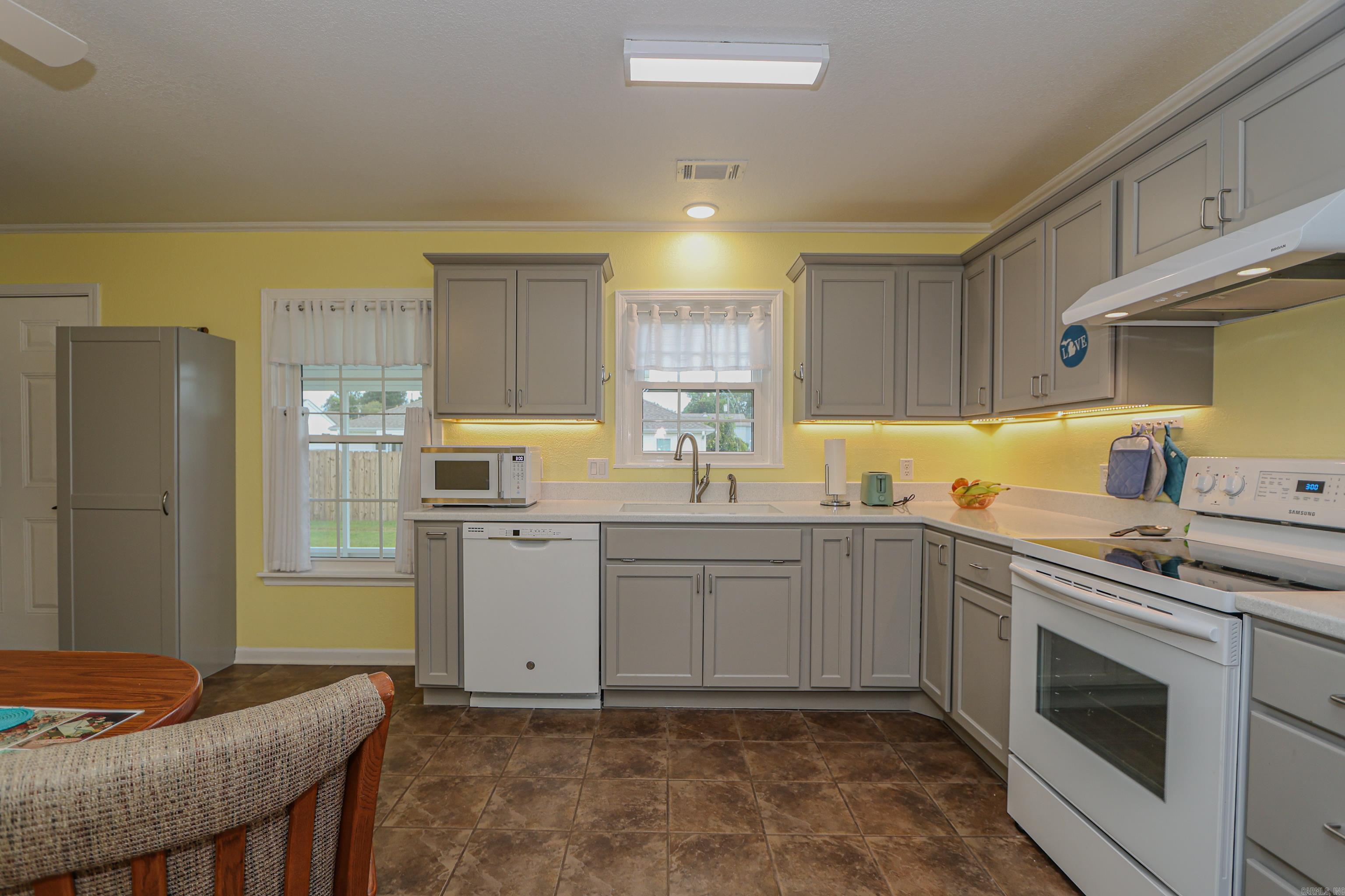 Walnut Corner - Residential