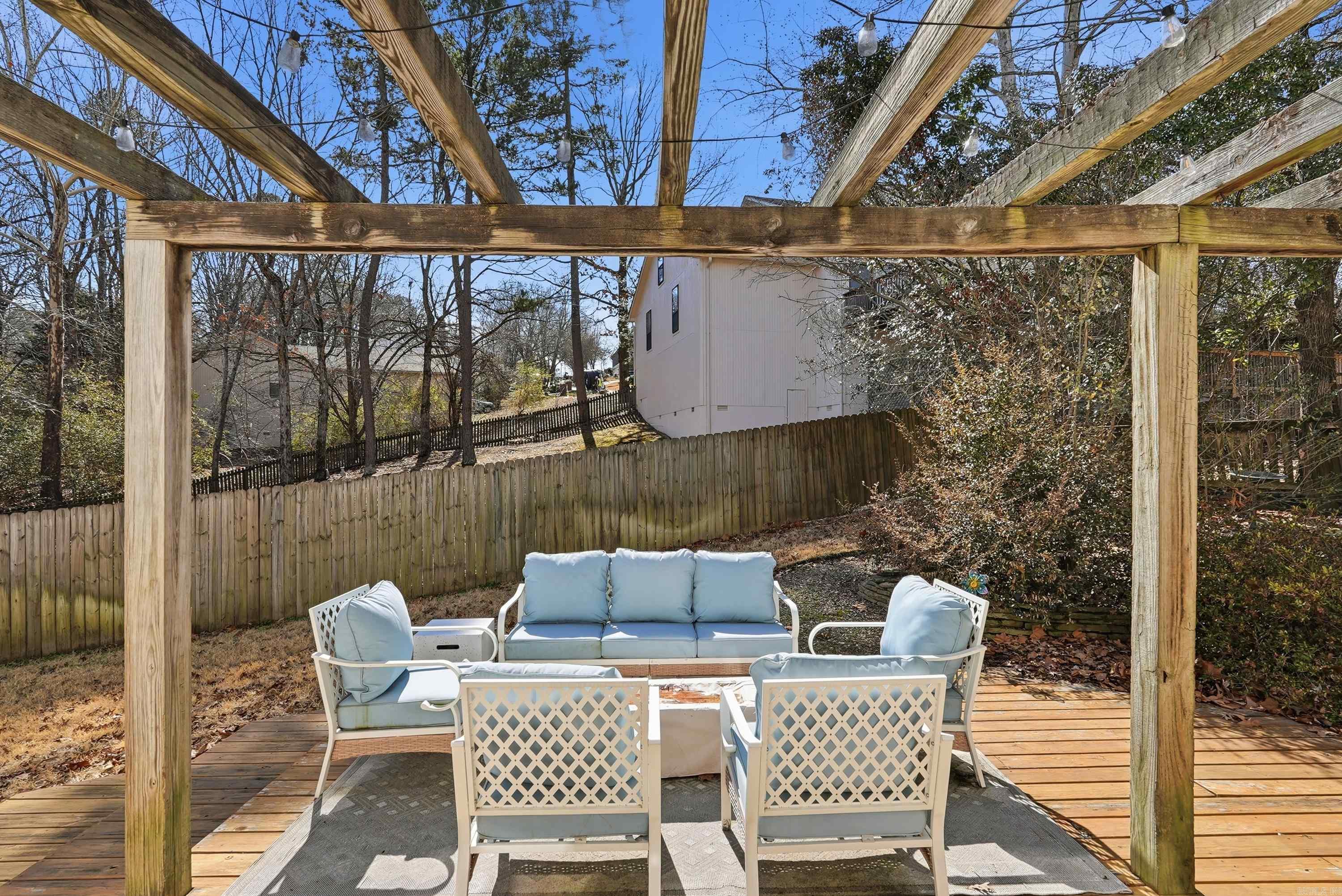 CARRIAGE CREEK - Residential