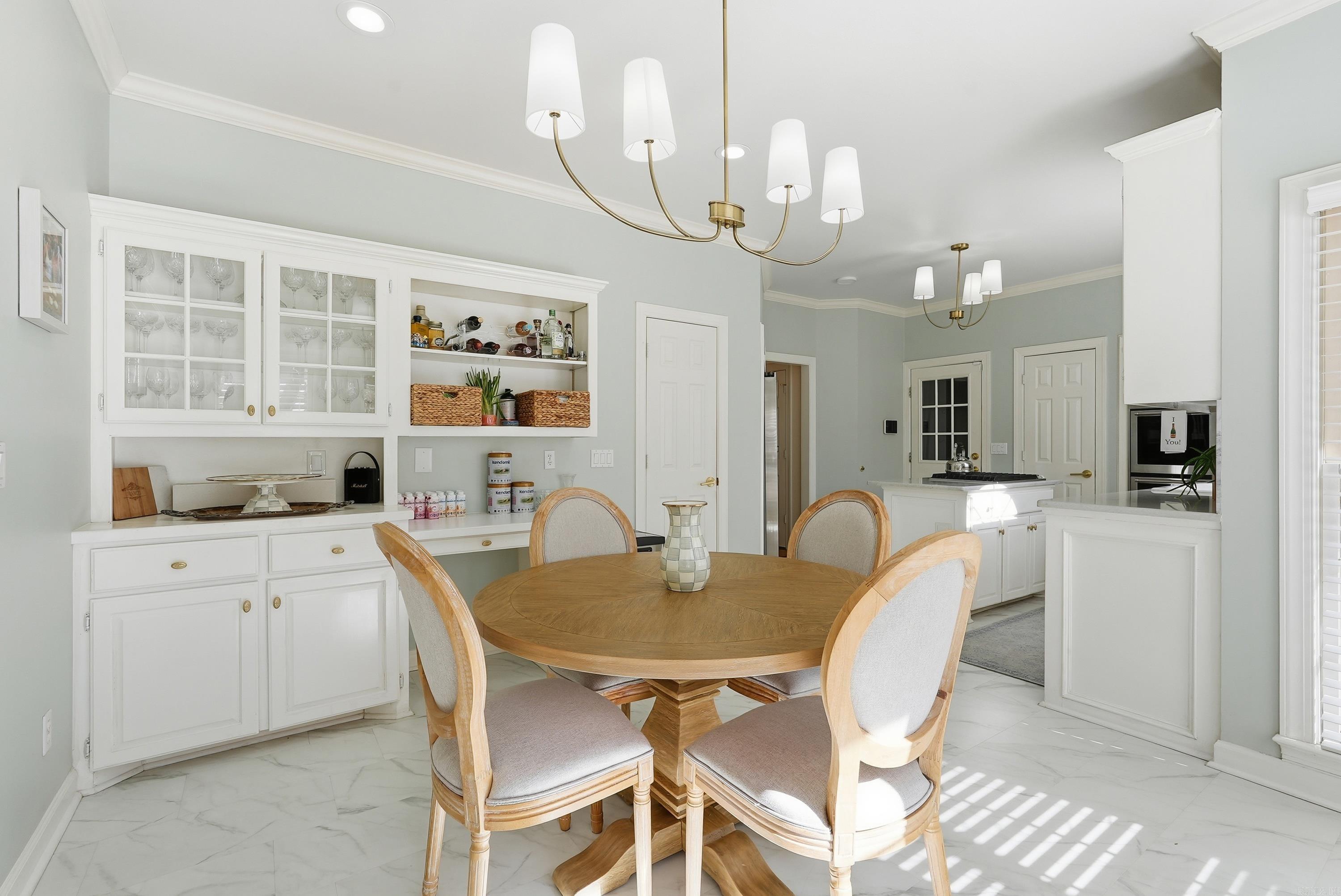 CARRIAGE CREEK - Residential