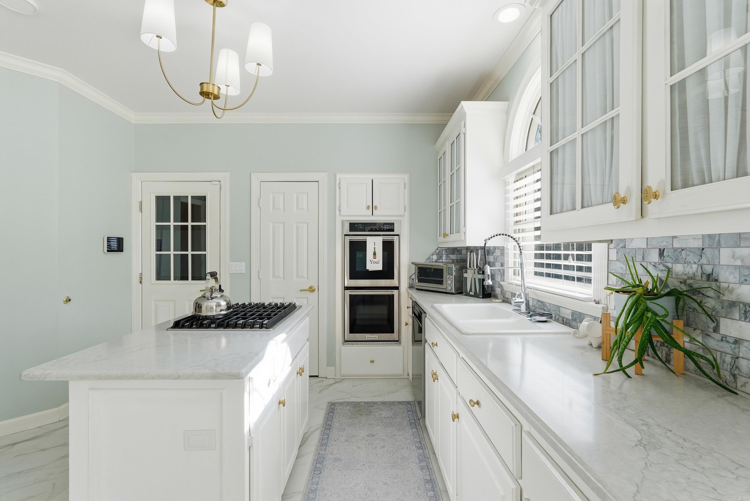 CARRIAGE CREEK - Residential