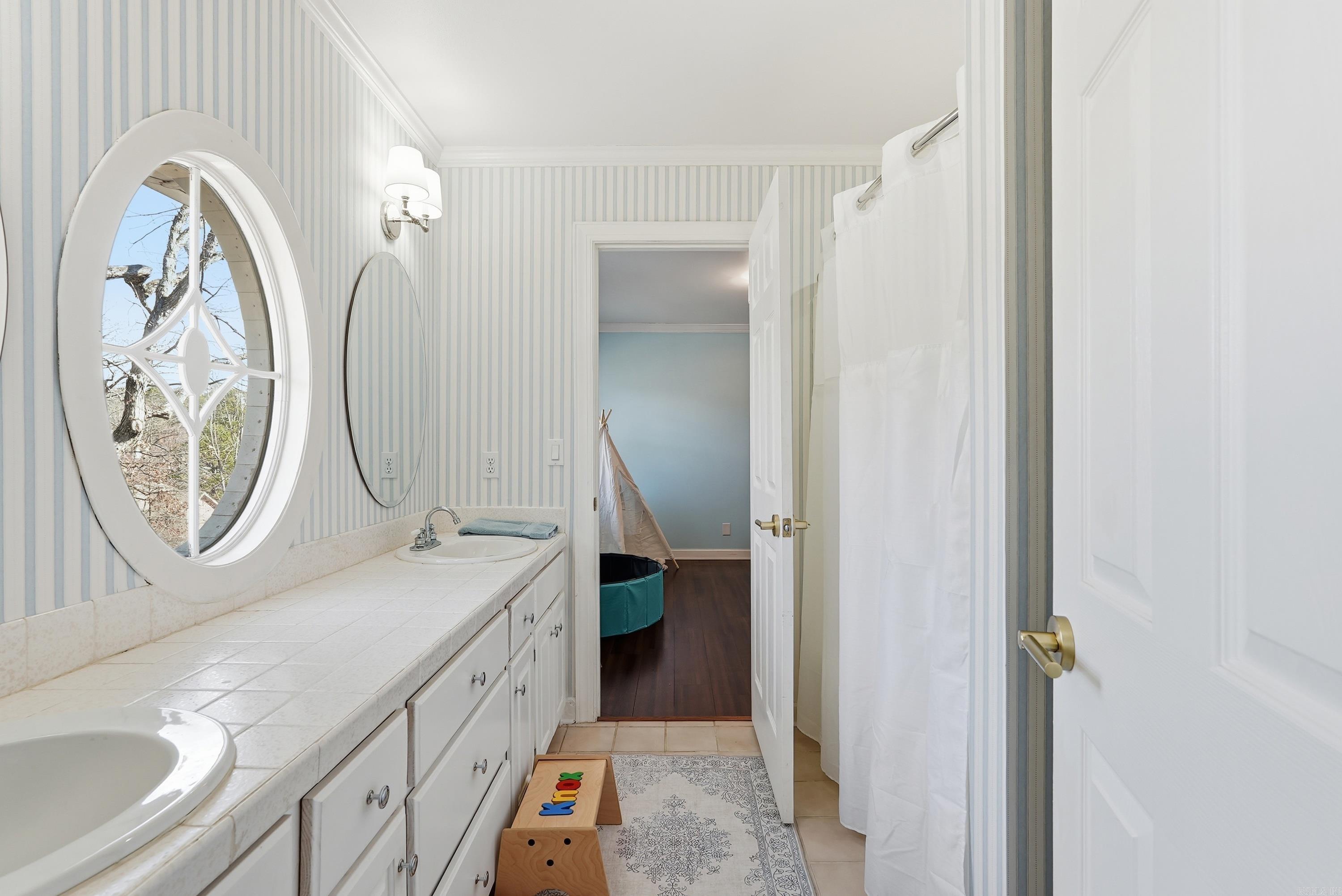 CARRIAGE CREEK - Residential