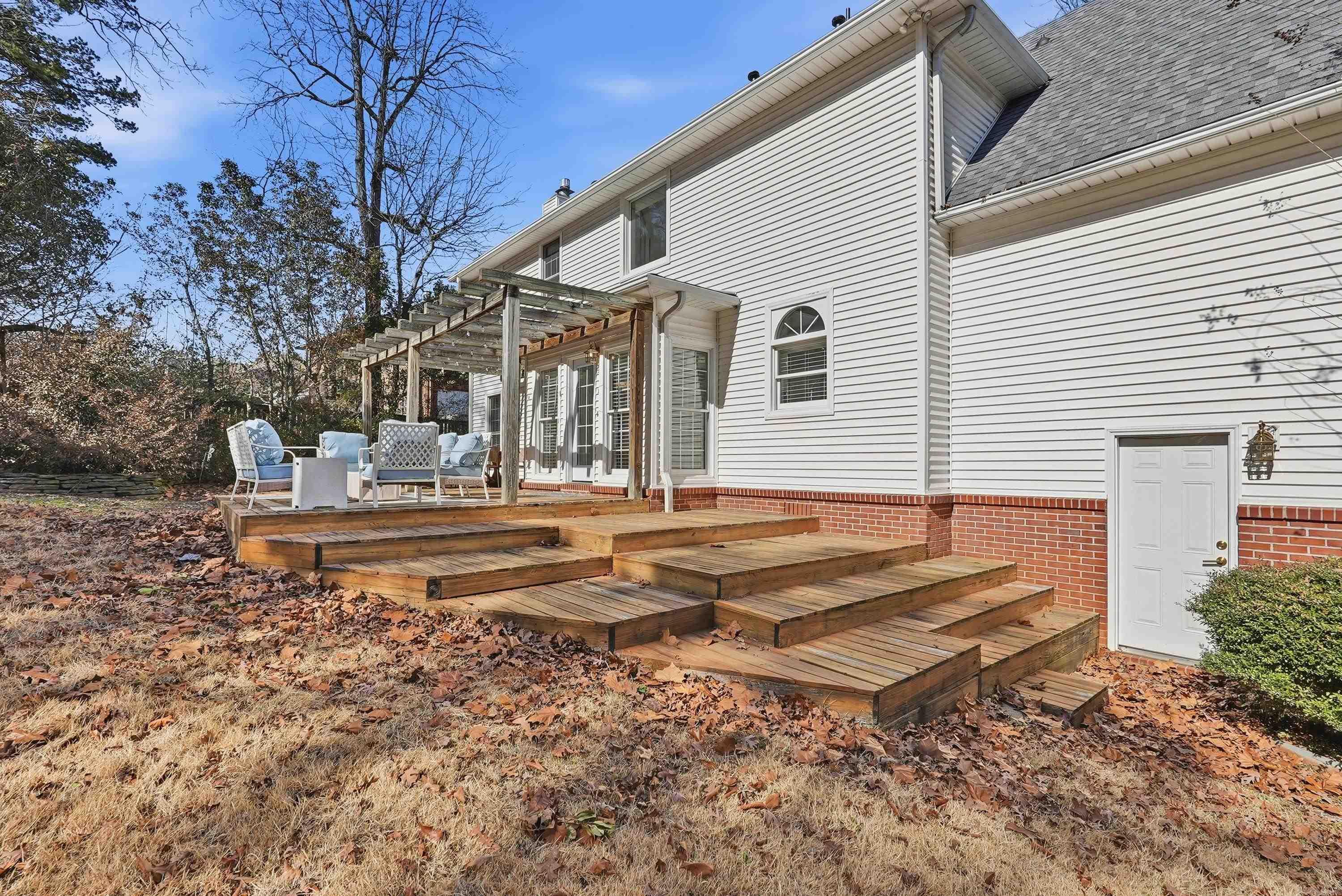 CARRIAGE CREEK - Residential