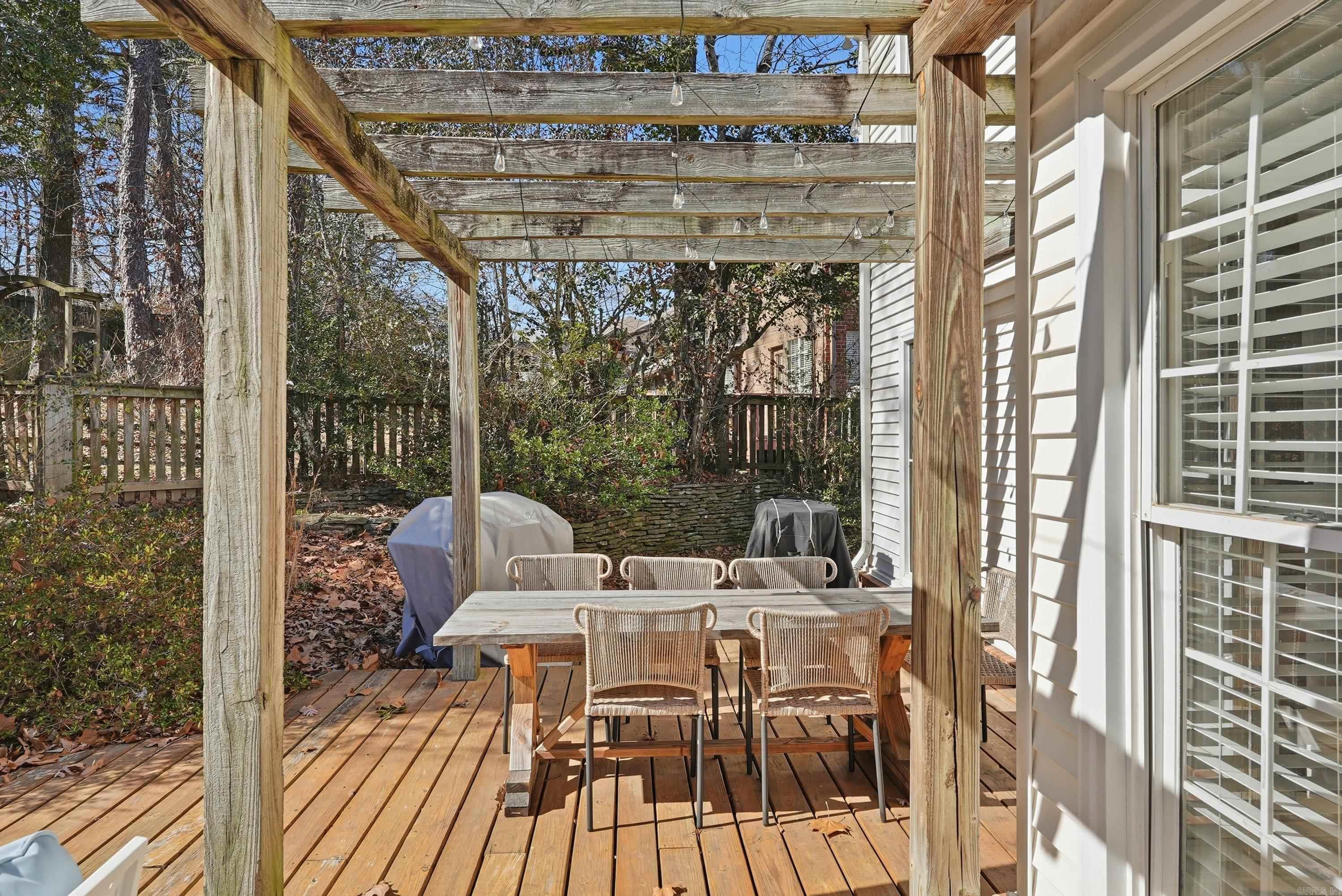 CARRIAGE CREEK - Residential