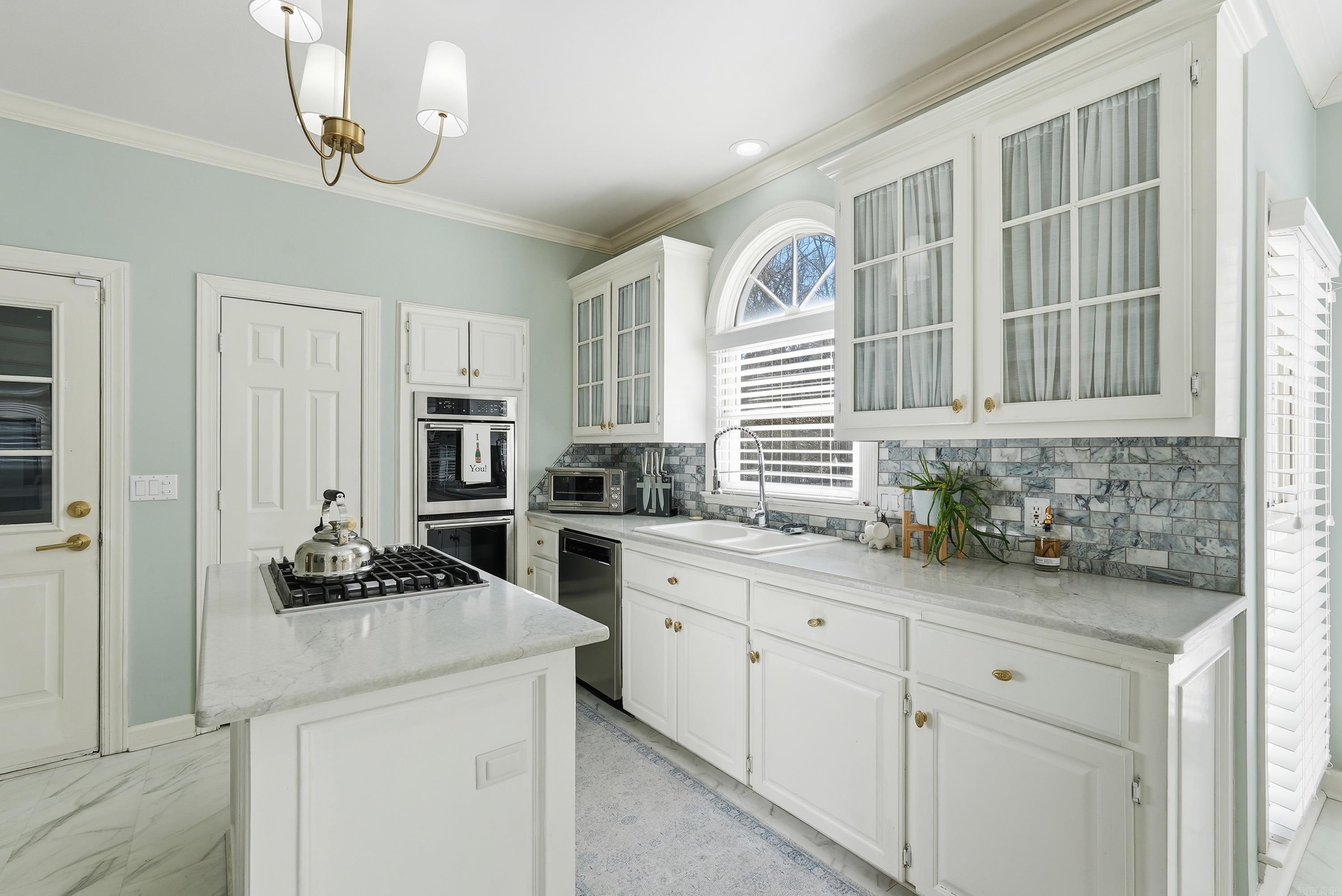 CARRIAGE CREEK - Residential