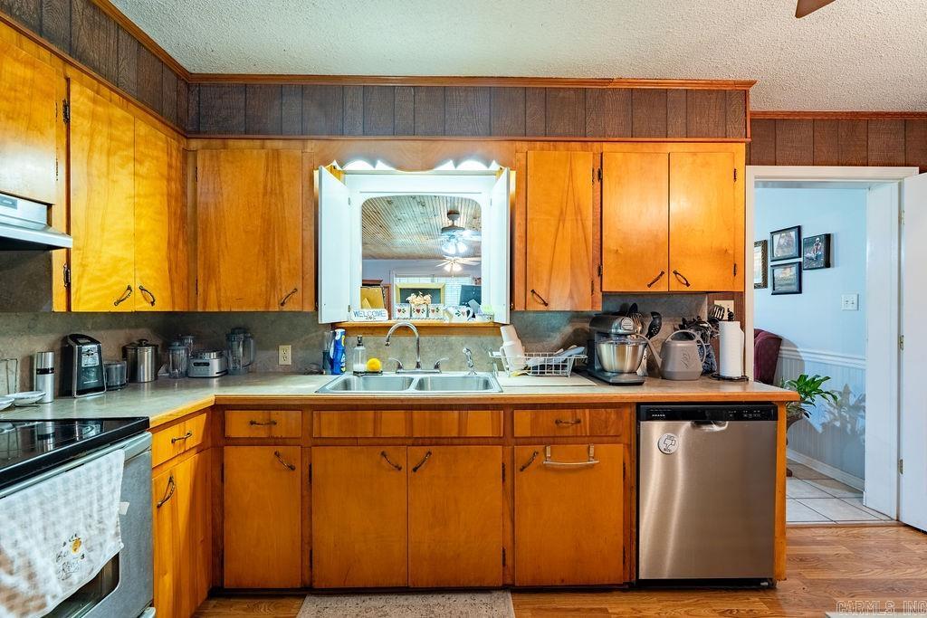 RM & B - Residential