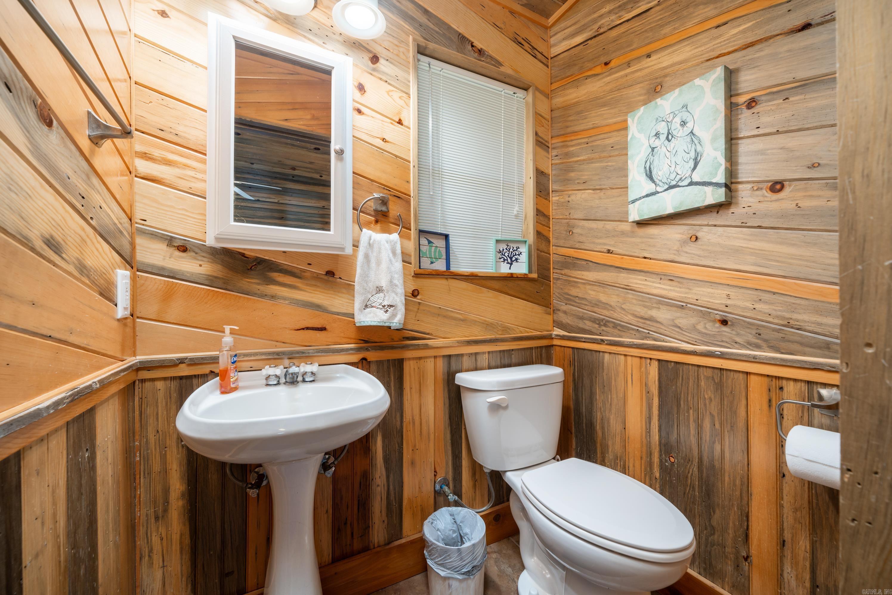 Thunderbird Beach Lake Estates - Residential