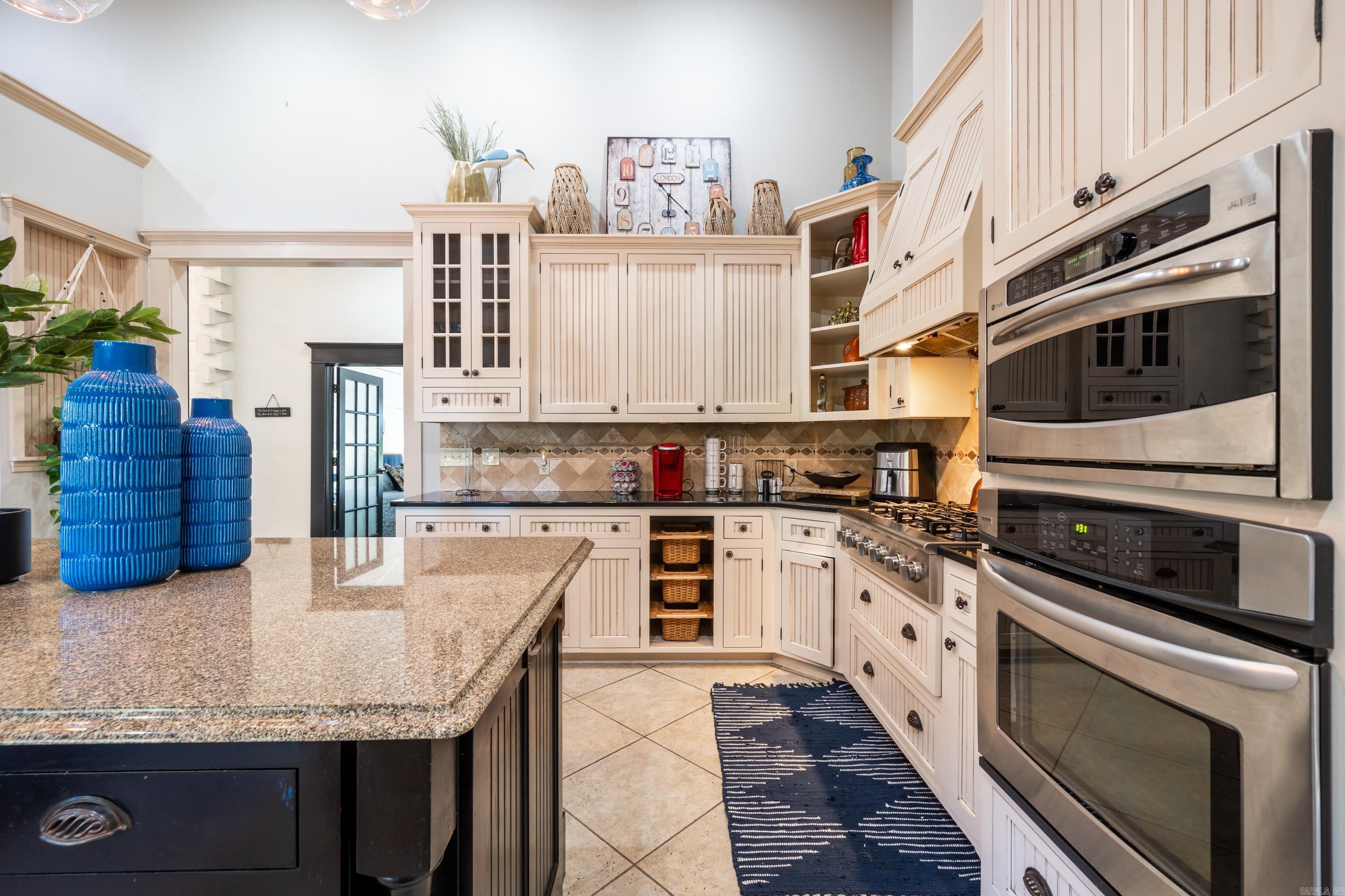 Thunderbird Beach Lake Estates - Residential