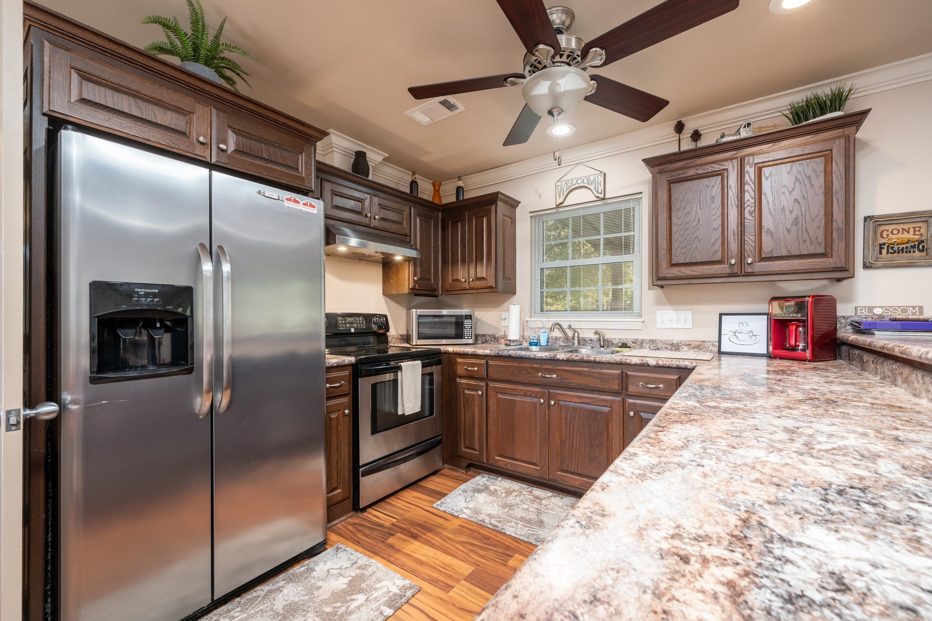 Thunderbird Beach Lake Estates - Residential