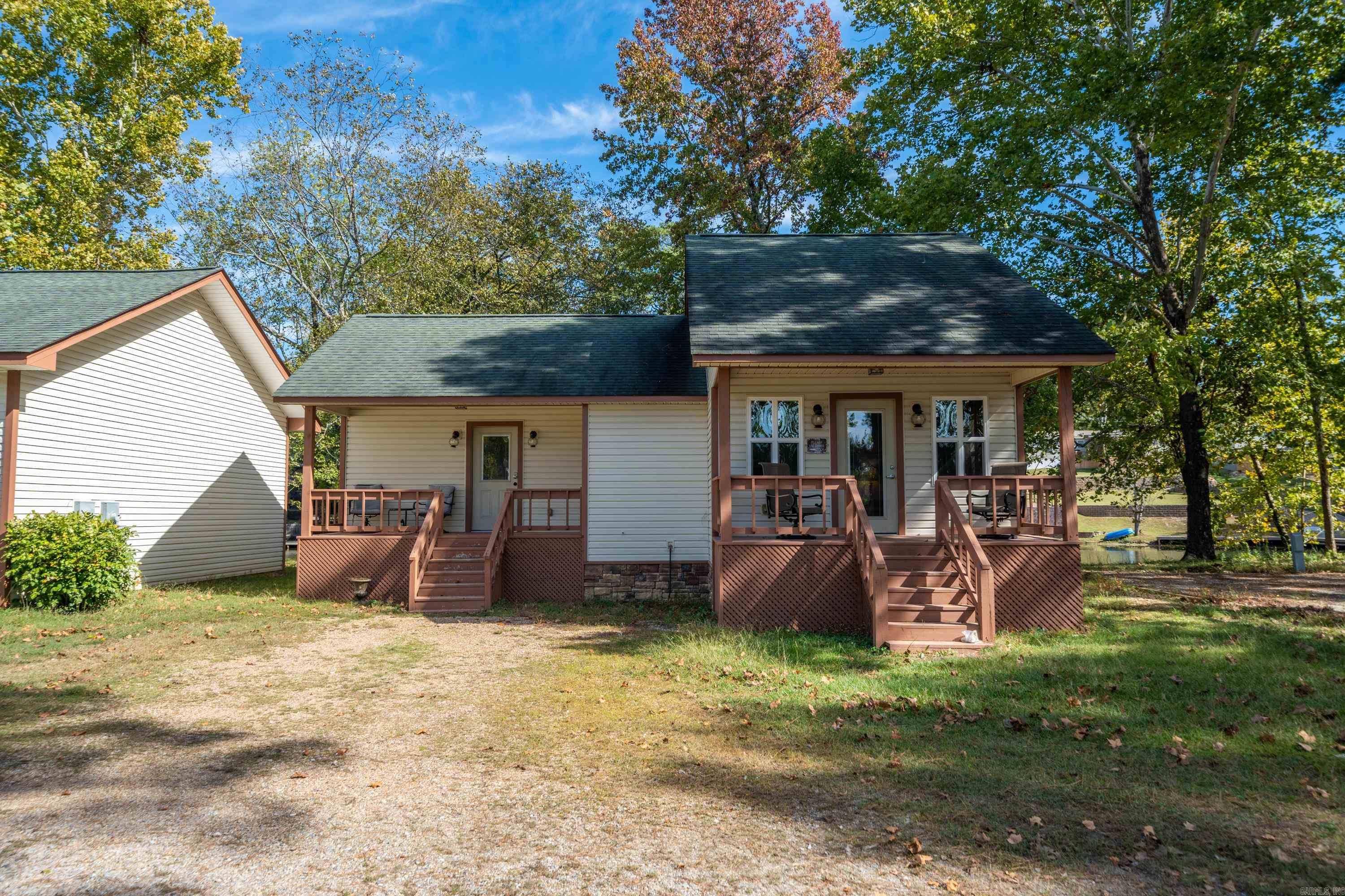 Thunderbird Beach Lake Estates - Residential