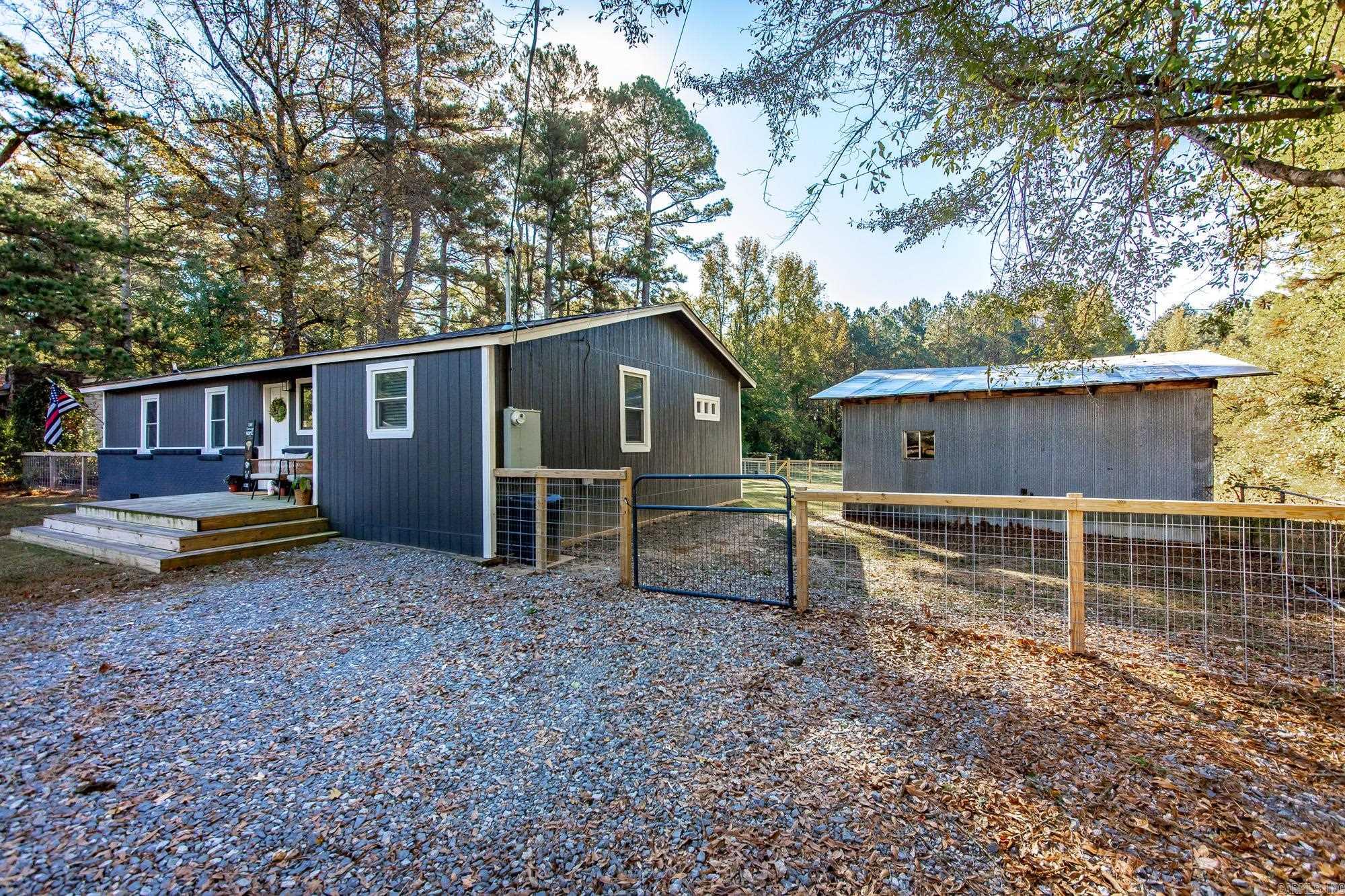 PINE PARK - Residential