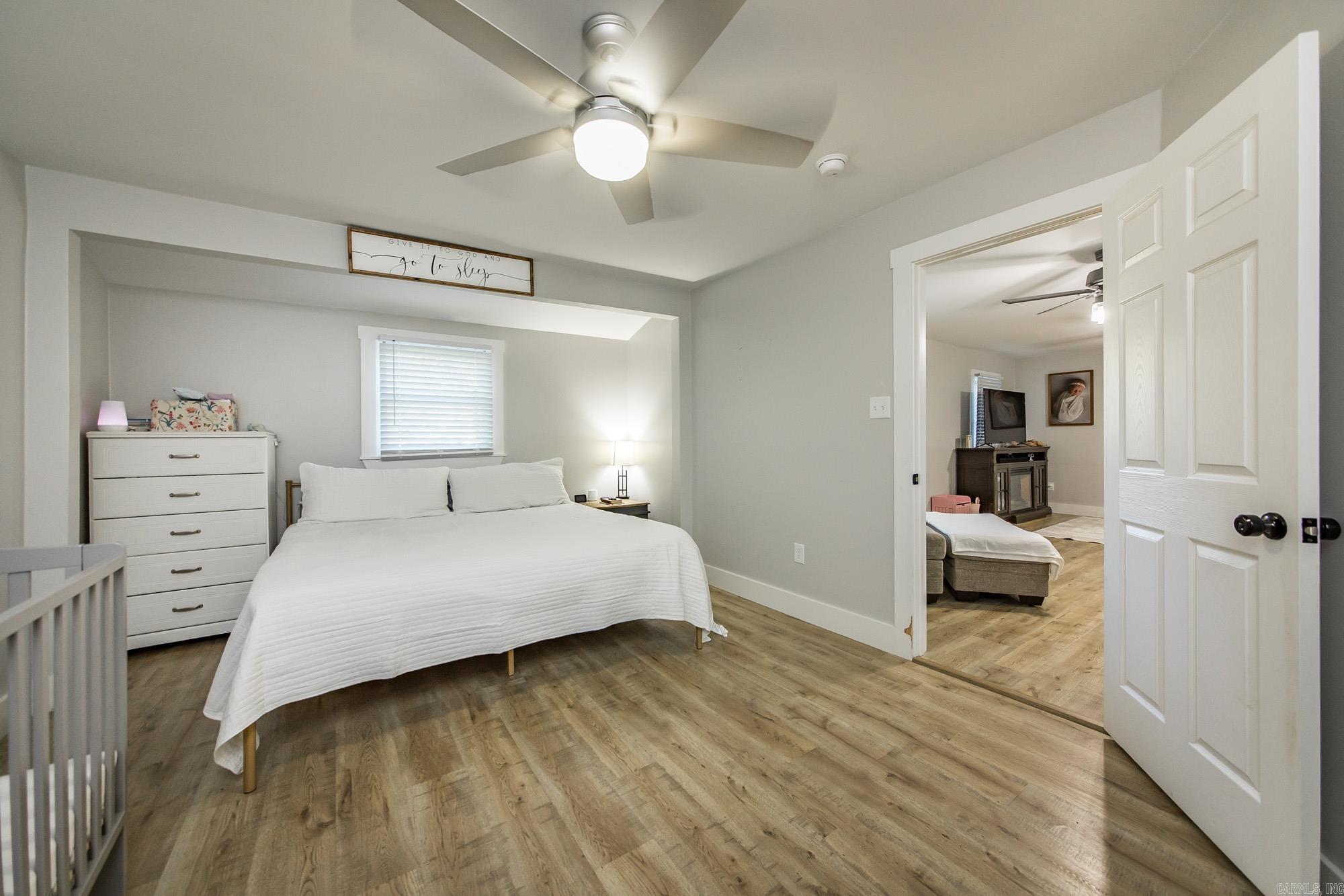 PINE PARK - Residential