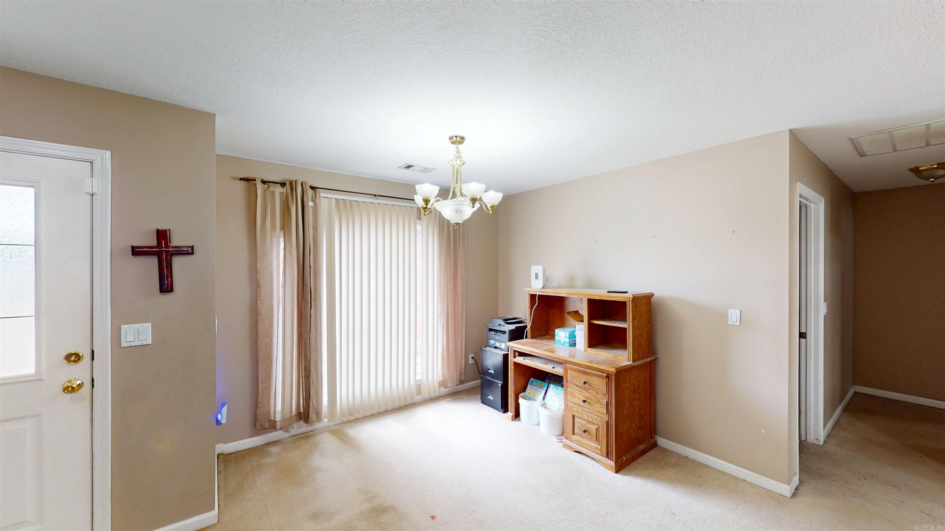 COLONY PARK - Residential