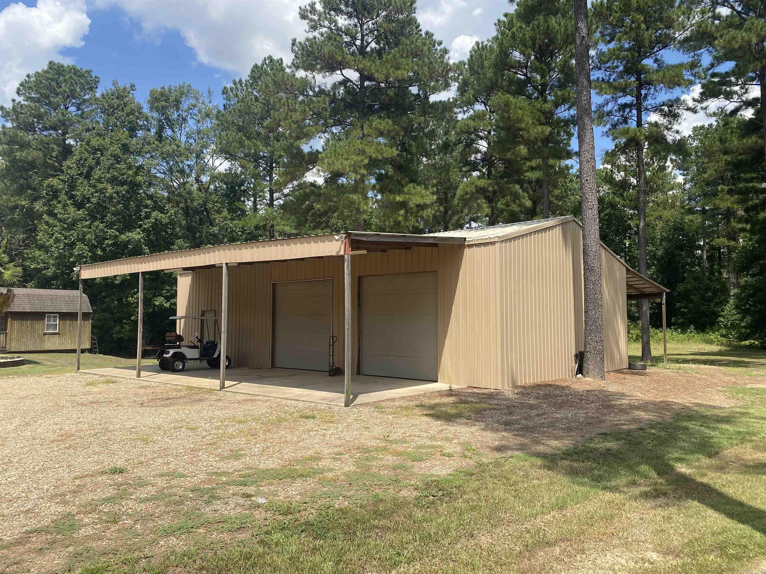 Metes & Bounds - Residential