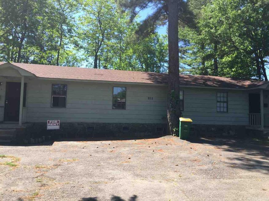 Call 5016761699 for a showing or any questions, new updated 2 bedroom and one bathroom in a very quite neighborhood, close to everything!