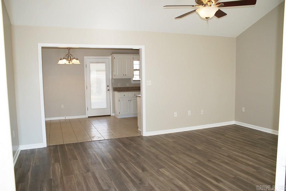 Valley Elms - Residential Lease