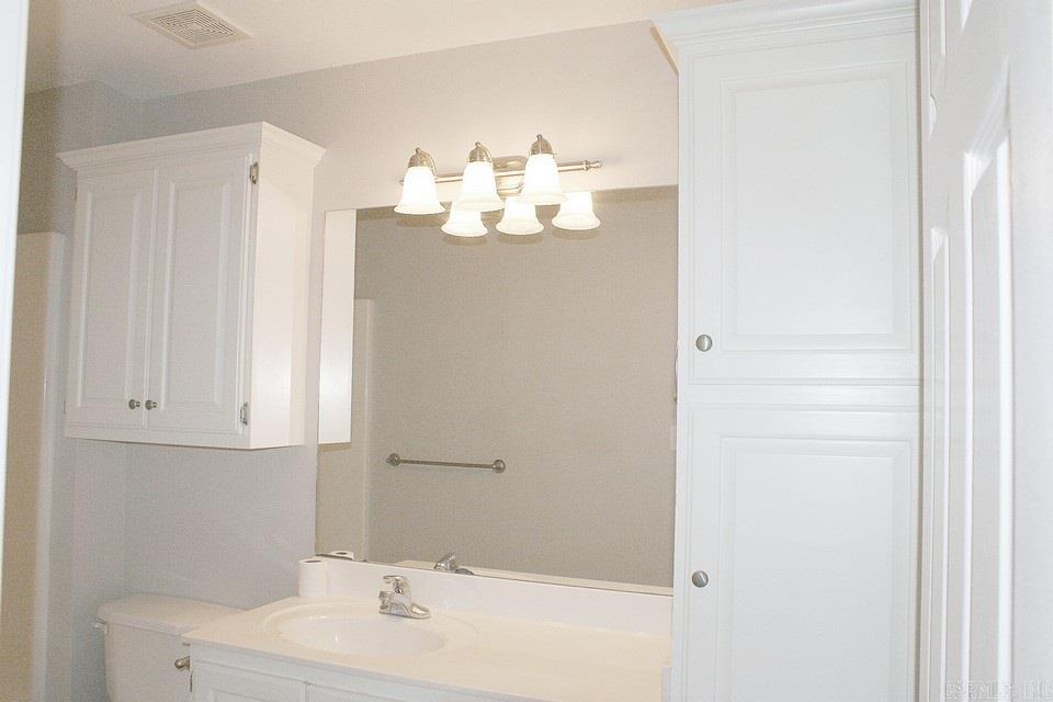 Valley Elms - Residential Lease