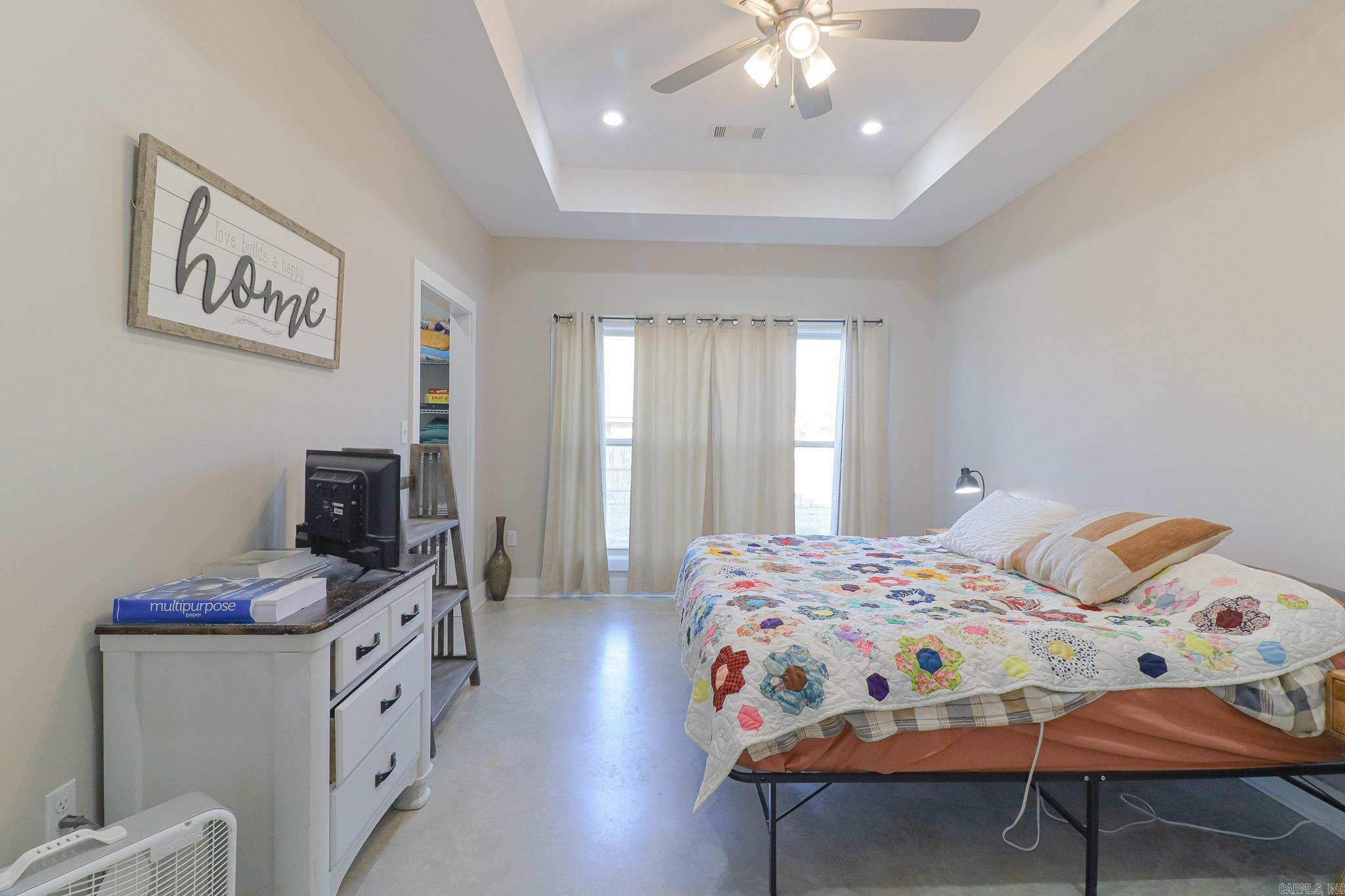 CRAFTSBURY VILLAGE - Residential