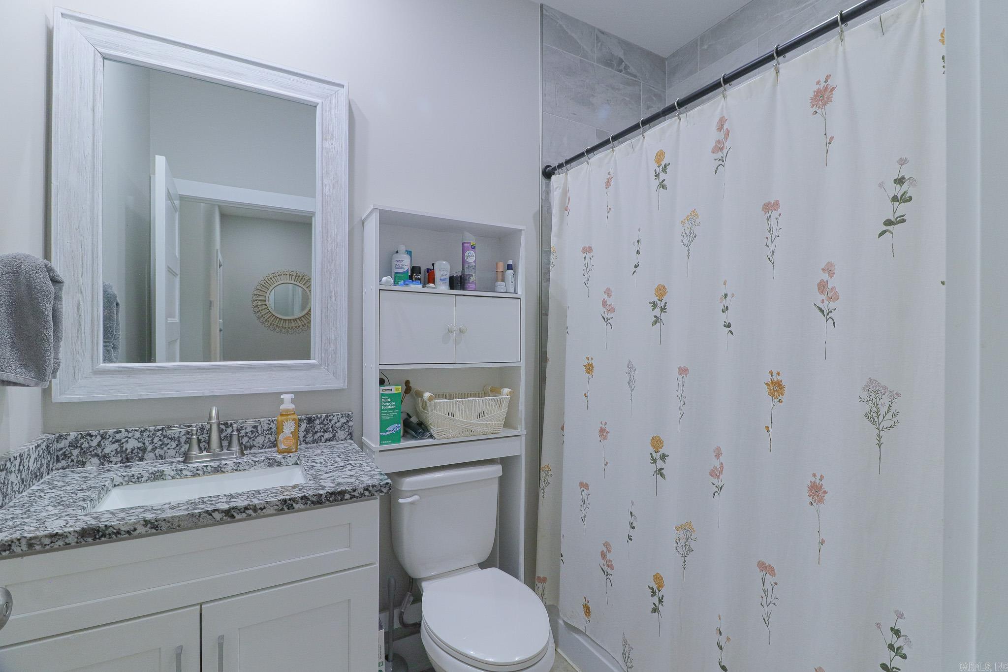 CRAFTSBURY VILLAGE - Residential