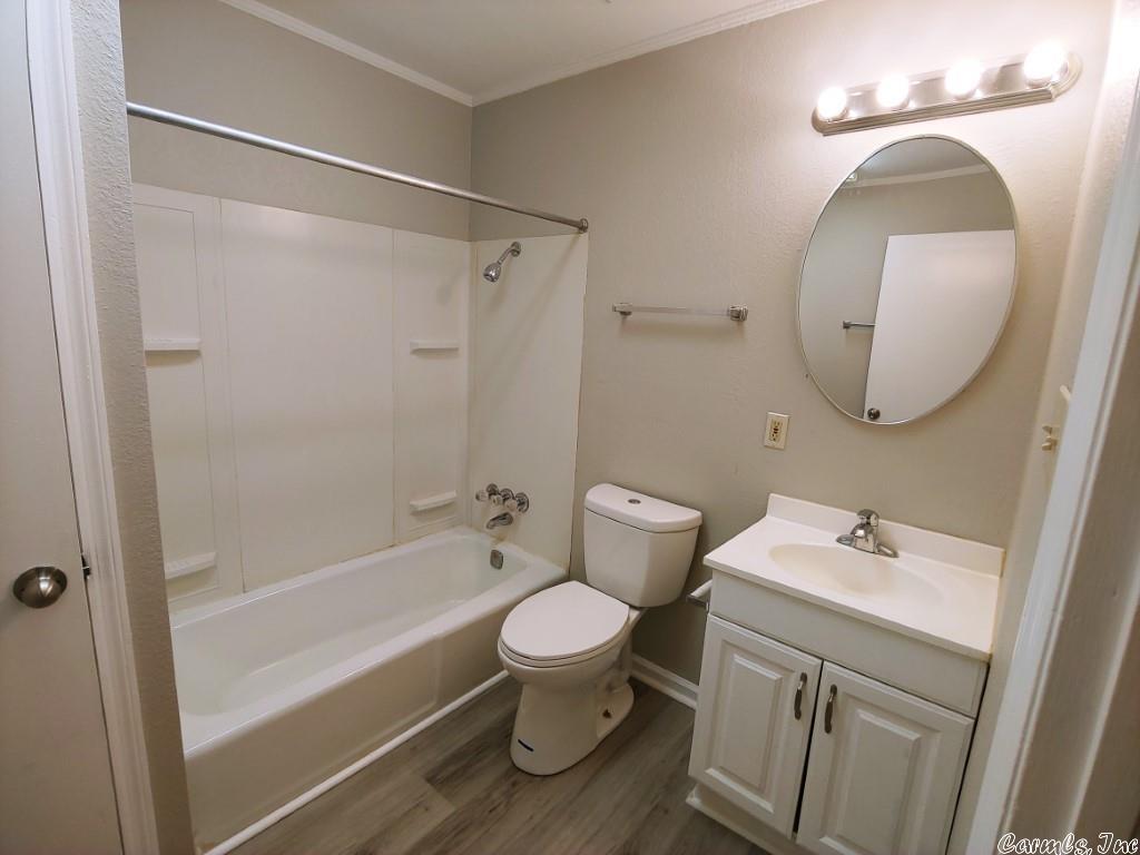 Plunkett 2nd - Residential Lease