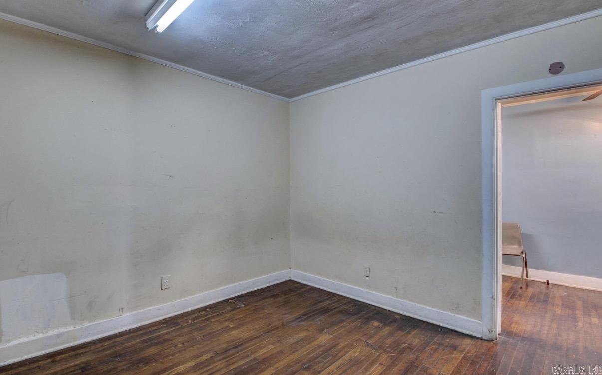 Moore & Penzel - Residential Income