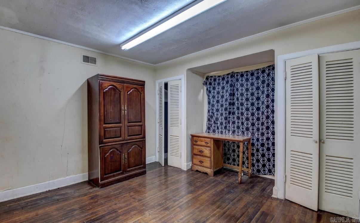 Moore & Penzel - Residential Income