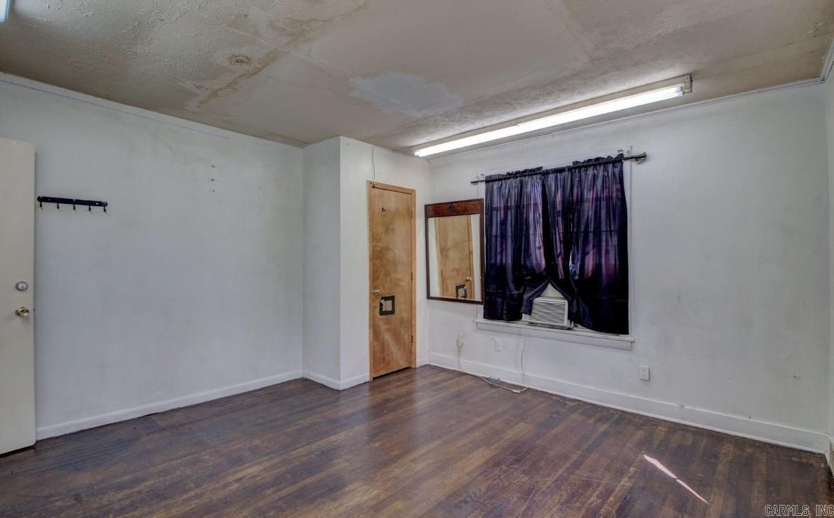 Moore & Penzel - Residential Income