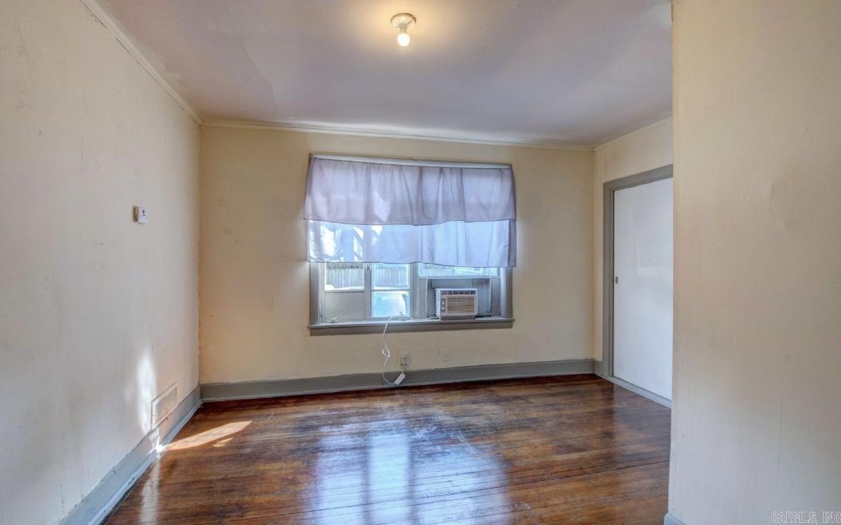 Moore & Penzel - Residential Income