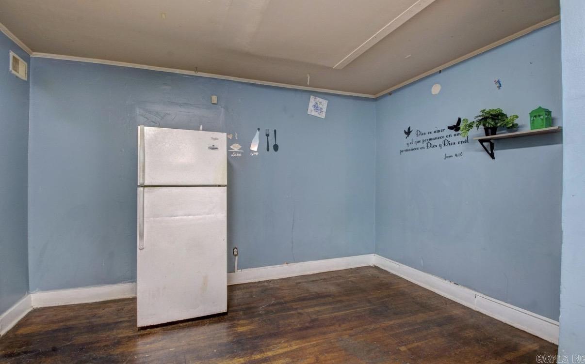 Moore & Penzel - Residential Income