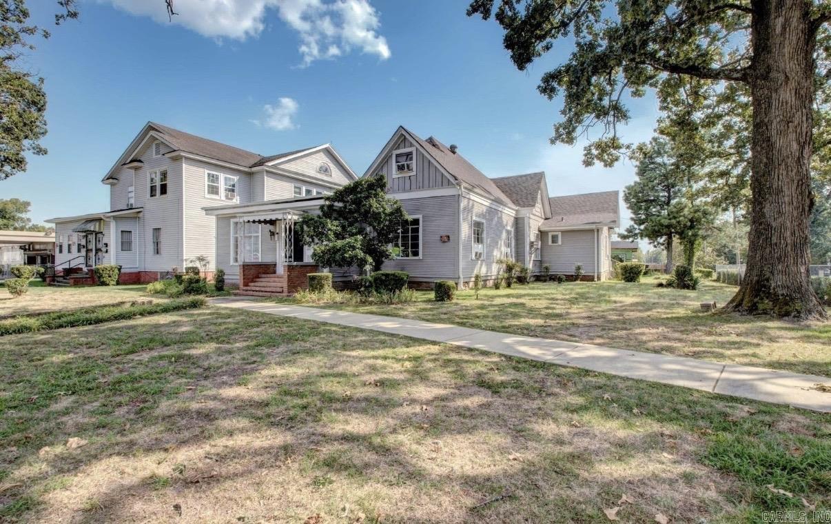 Moore & Penzel - Residential Income