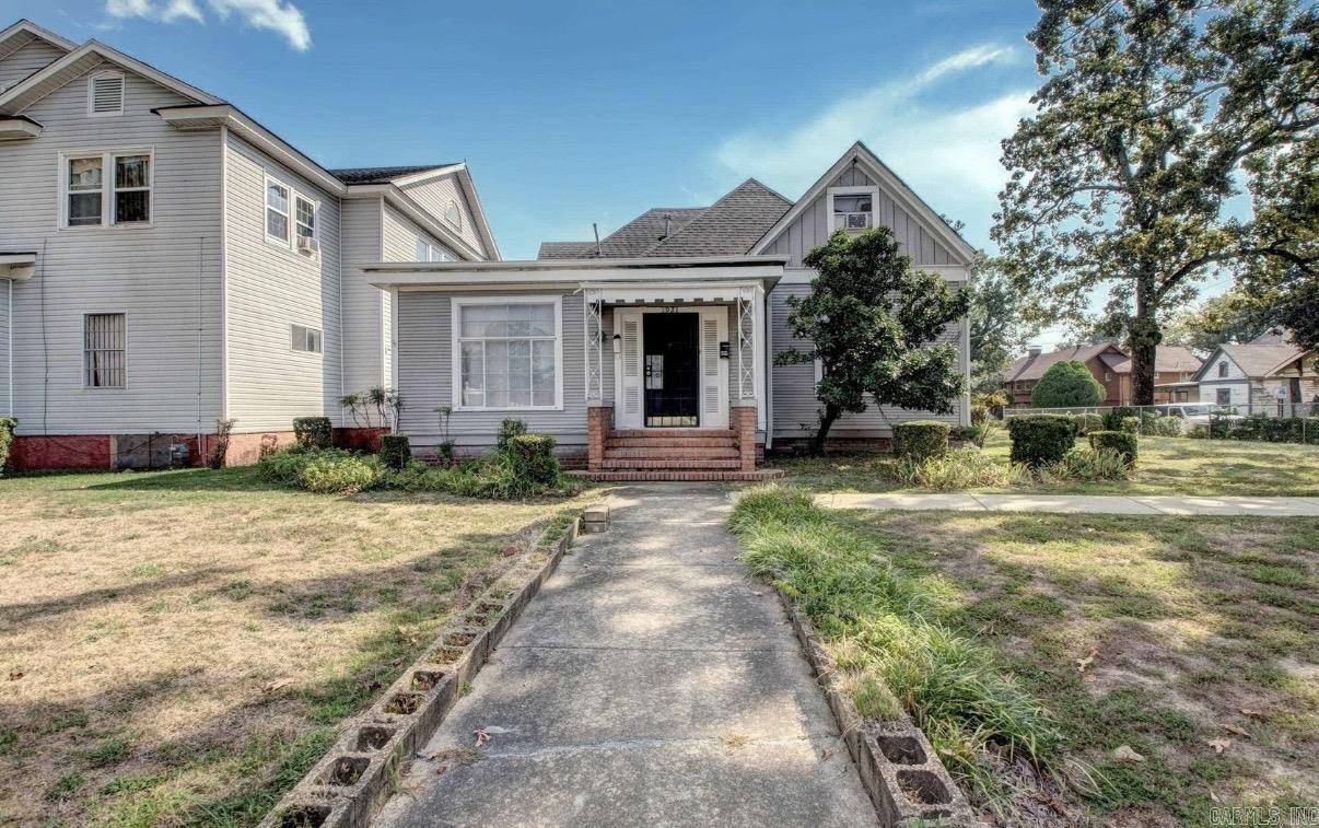 Moore & Penzel - Residential Income