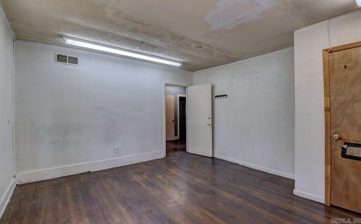 Moore & Penzel - Residential Income
