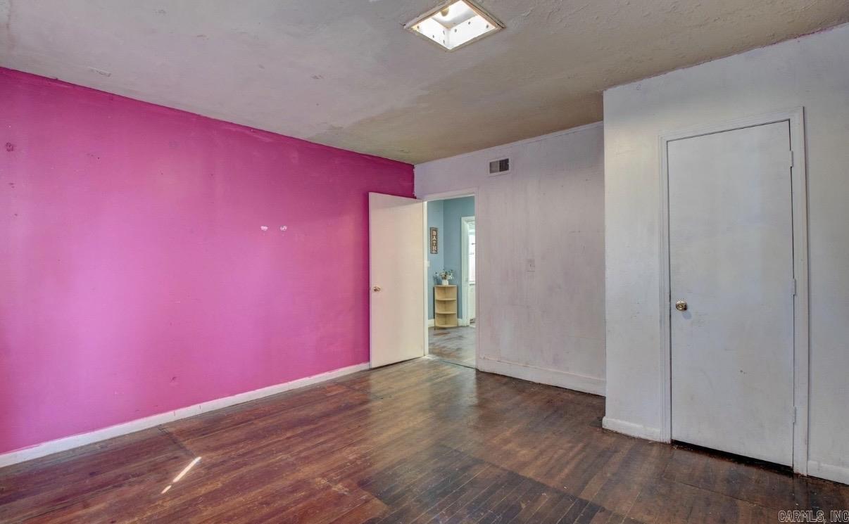 Moore & Penzel - Residential Income