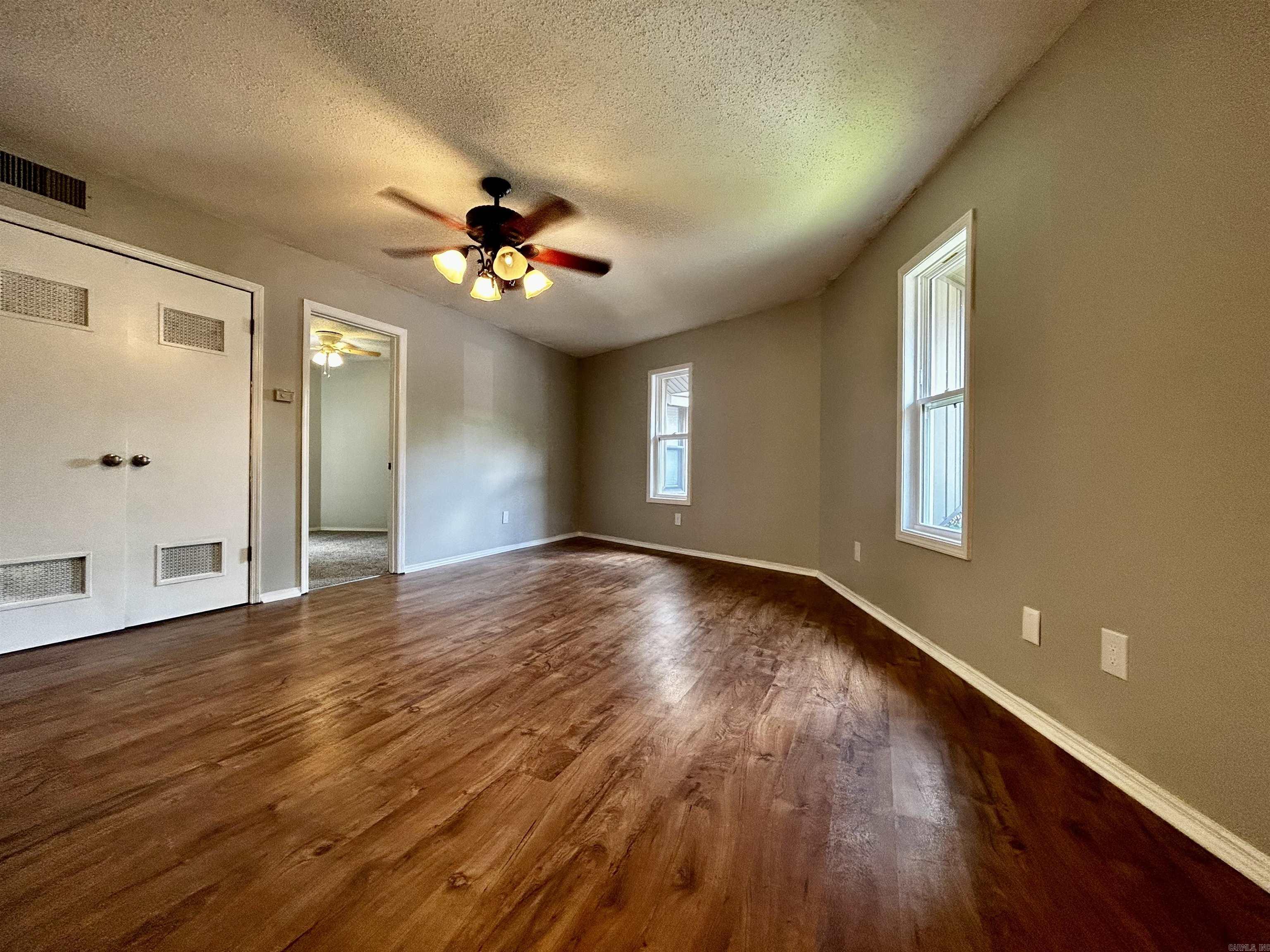 Not in Subdivision - Residential Income