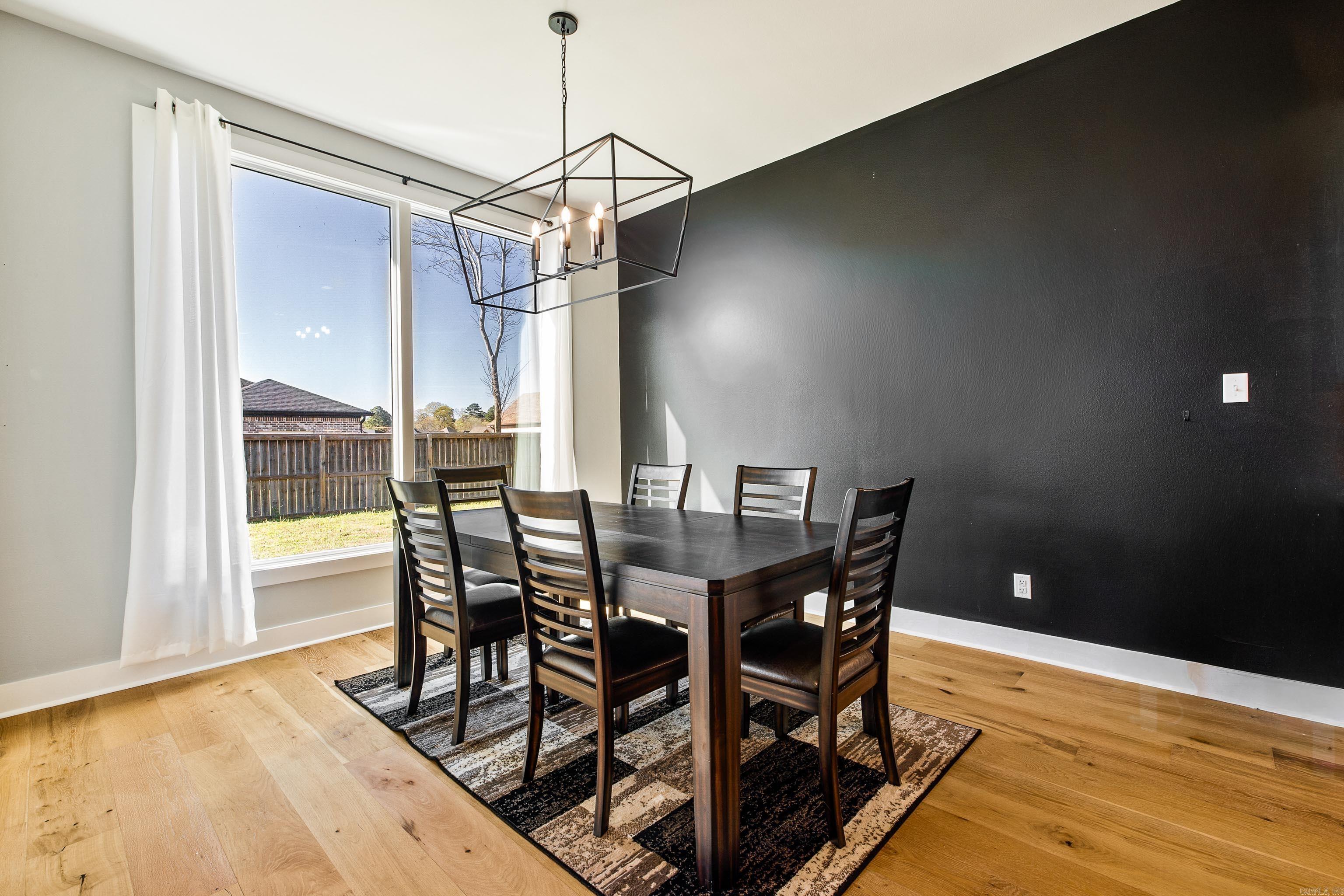 THE POINTE HURRICANE ESTATES - Residential