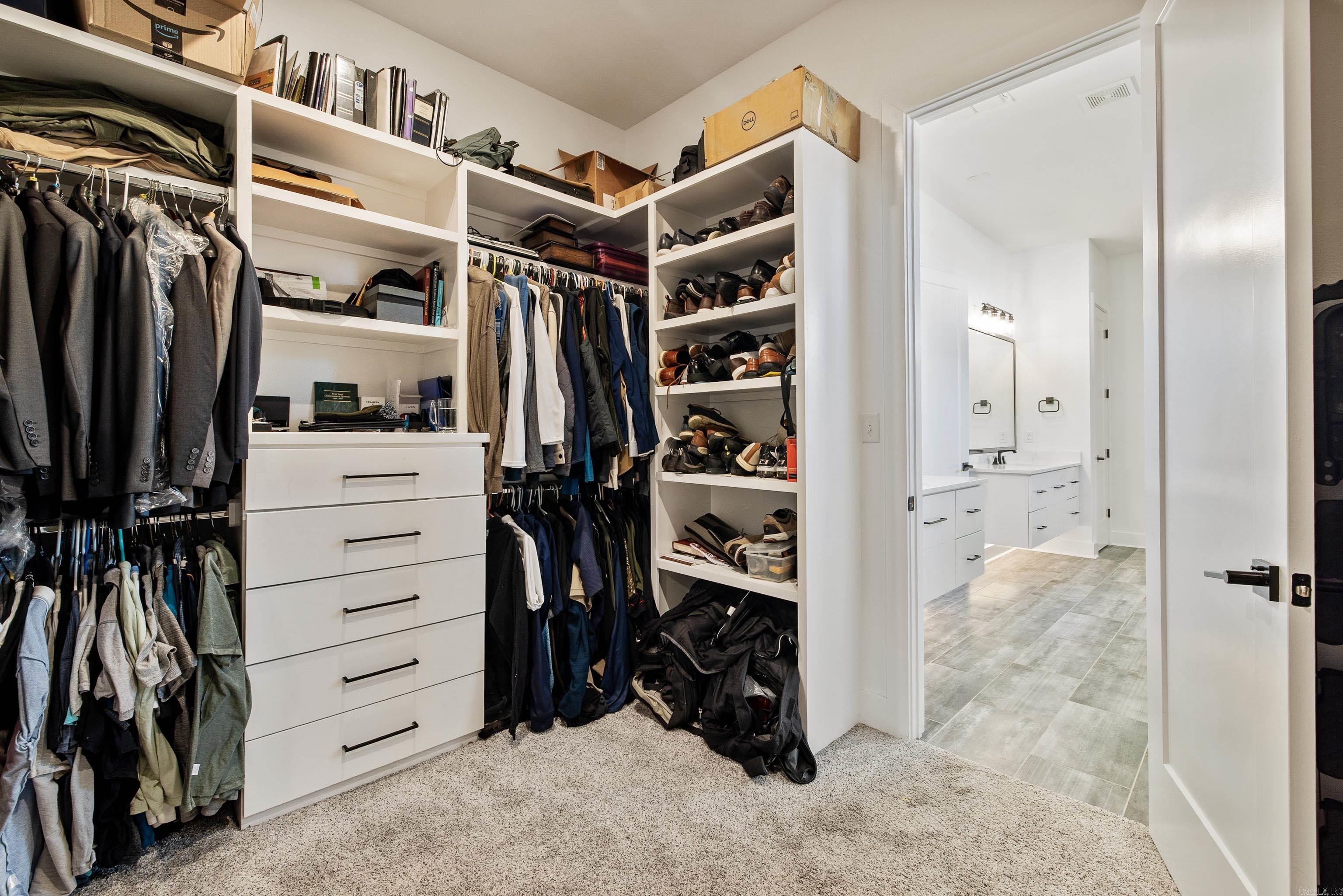 THE POINTE HURRICANE ESTATES - Residential