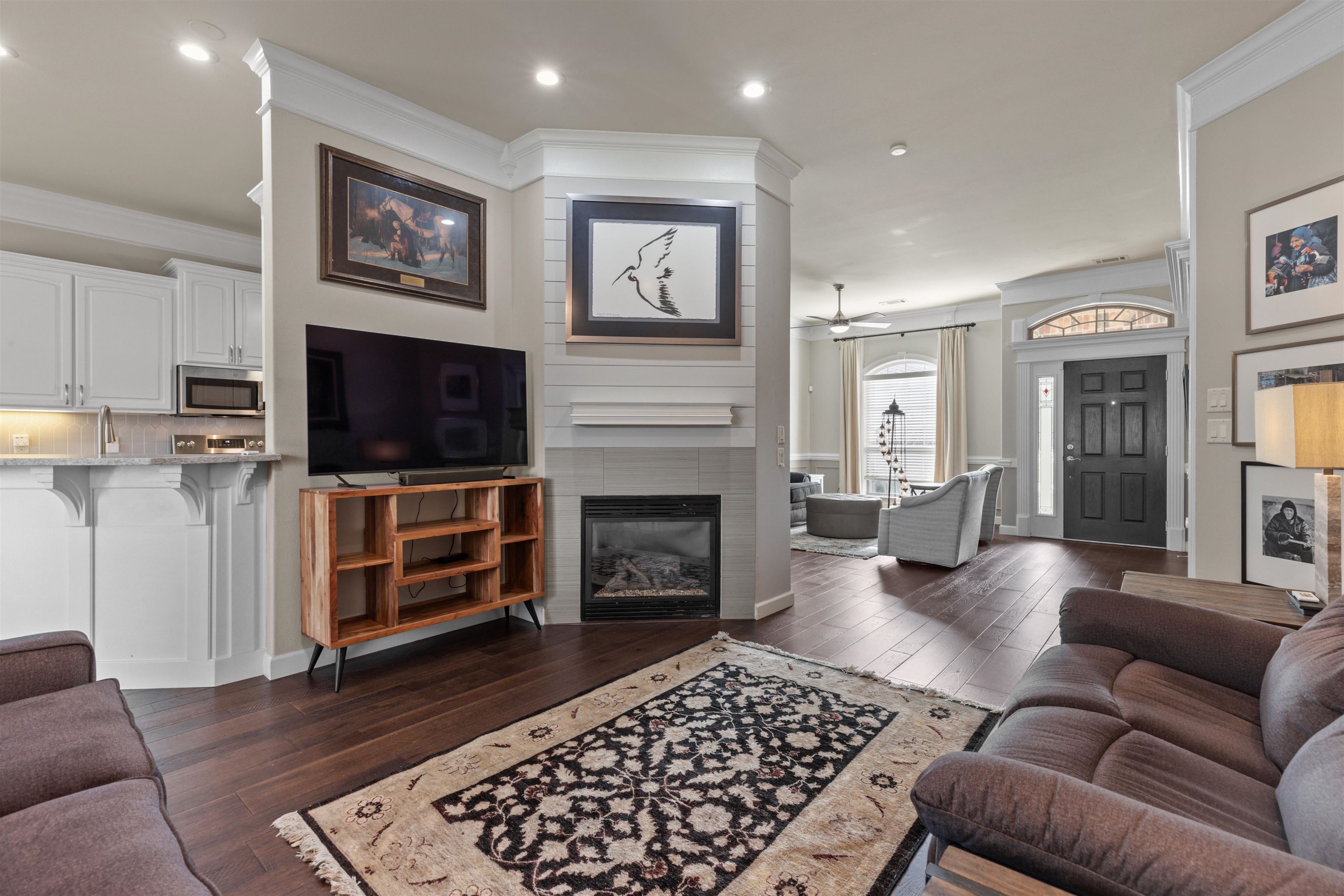 COUNTRY CLUB OF ARK THE - Residential