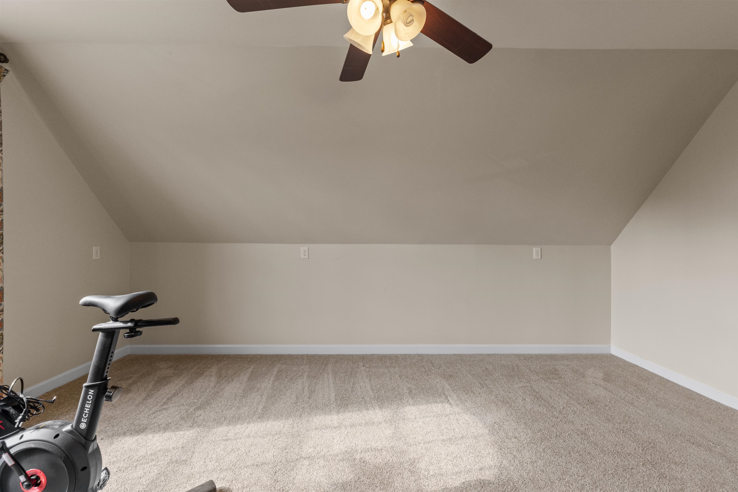 COUNTRY CLUB OF ARK THE - Residential