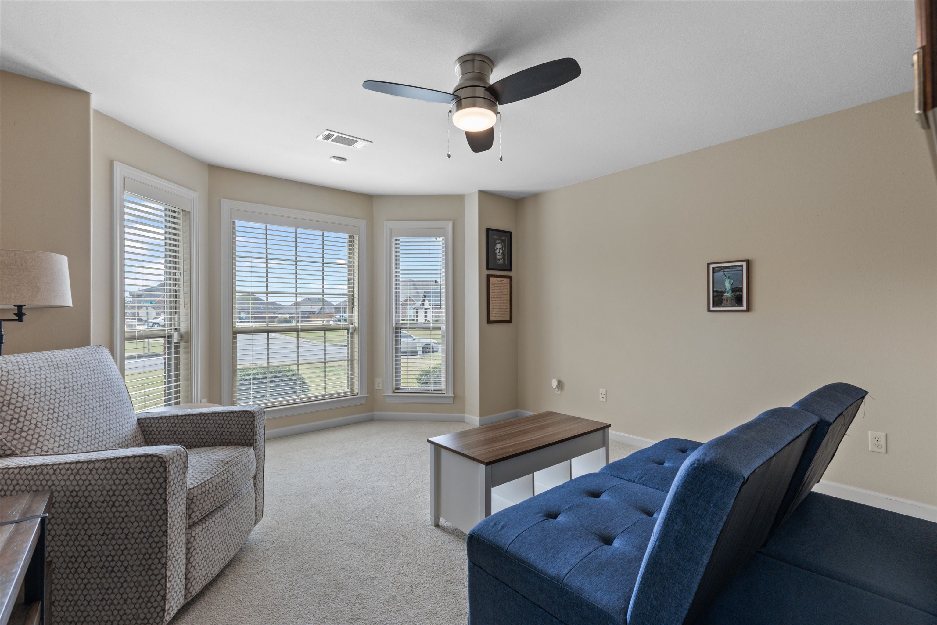 COUNTRY CLUB OF ARK THE - Residential