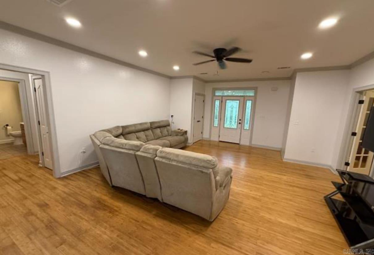 BARNEYS ADD - Residential