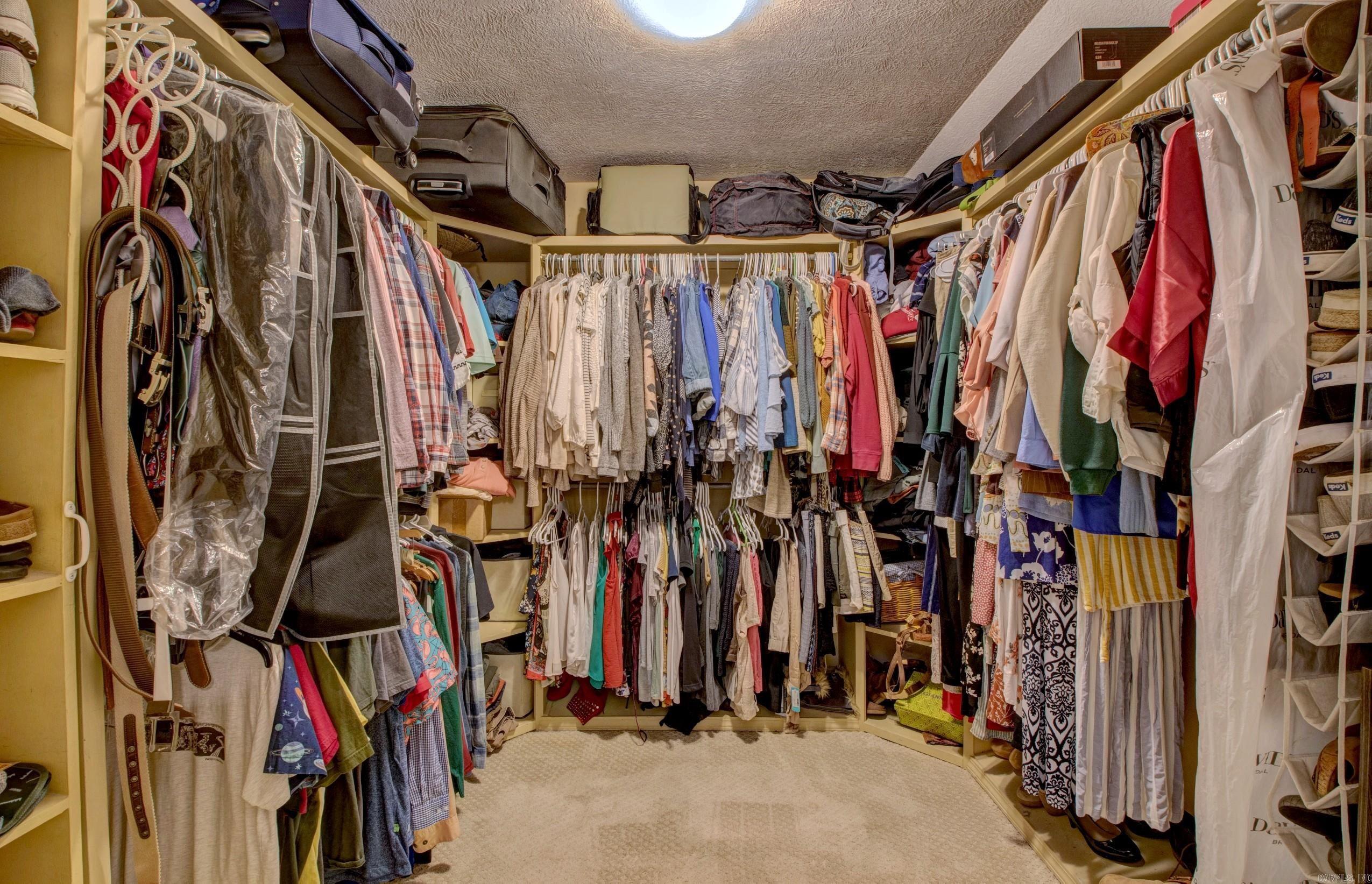 CHERRY CREEK ADDN - Residential