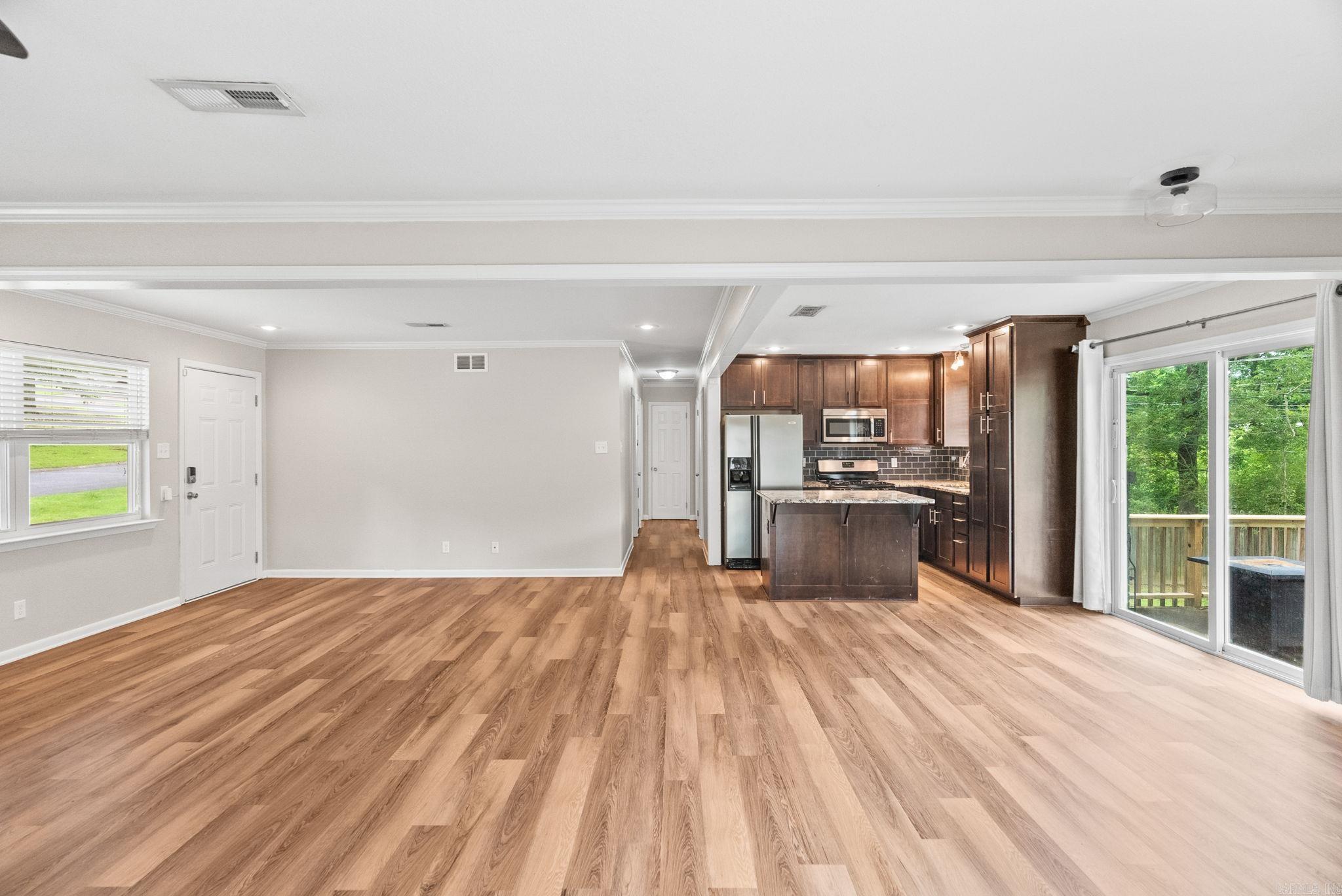 INDIAN HILLS - Residential