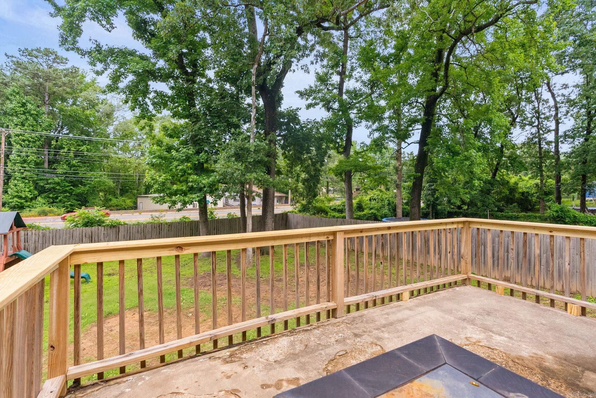 INDIAN HILLS - Residential