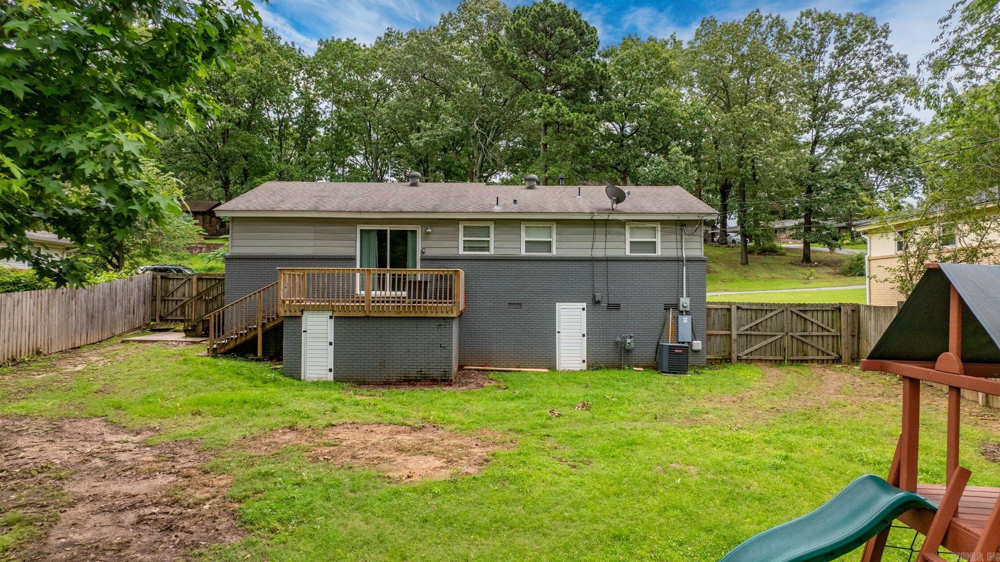 INDIAN HILLS - Residential