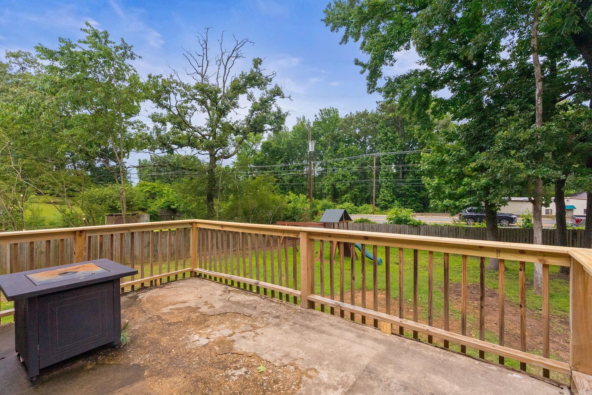 INDIAN HILLS - Residential