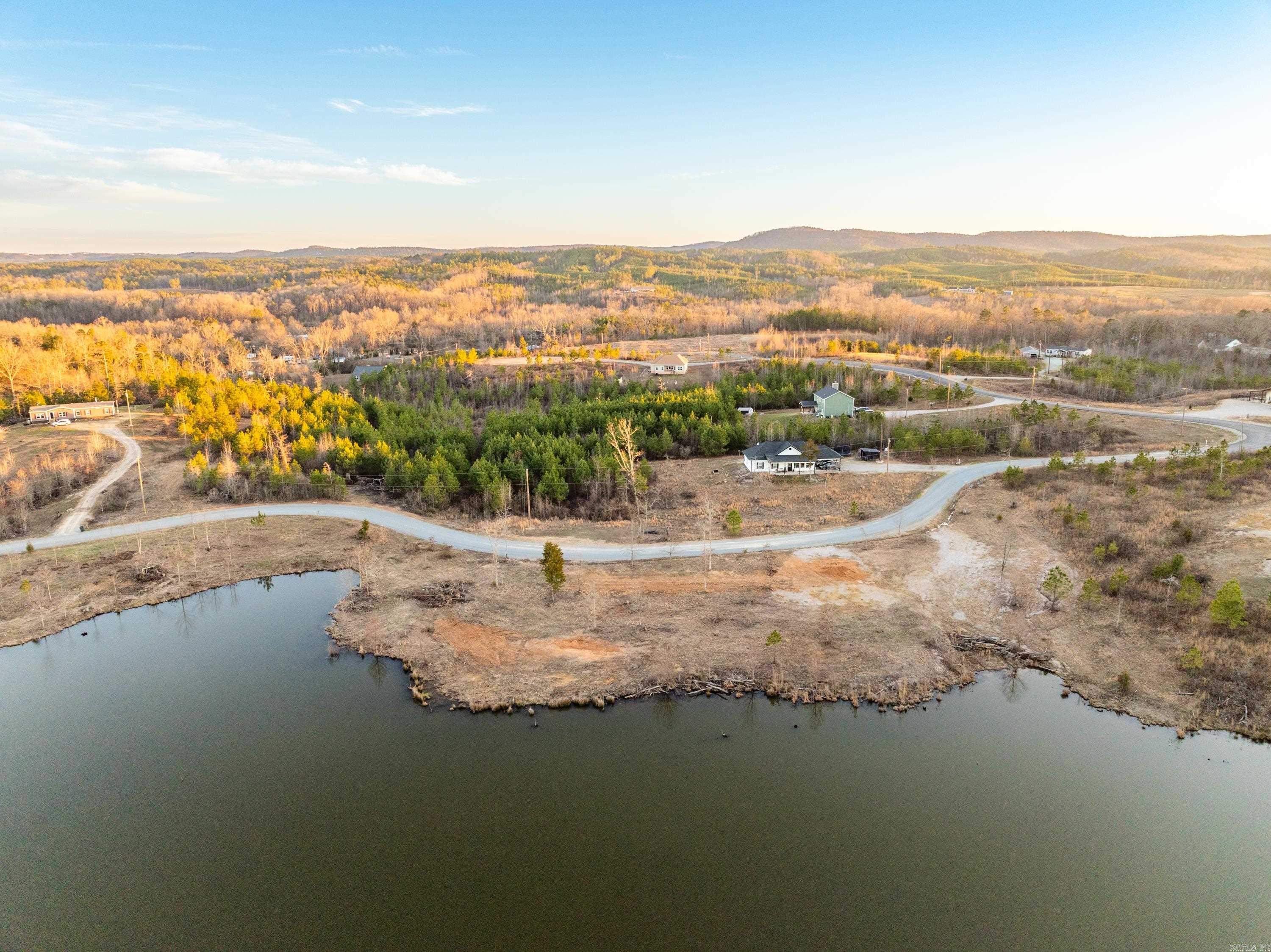 Metes & Bounds - Land