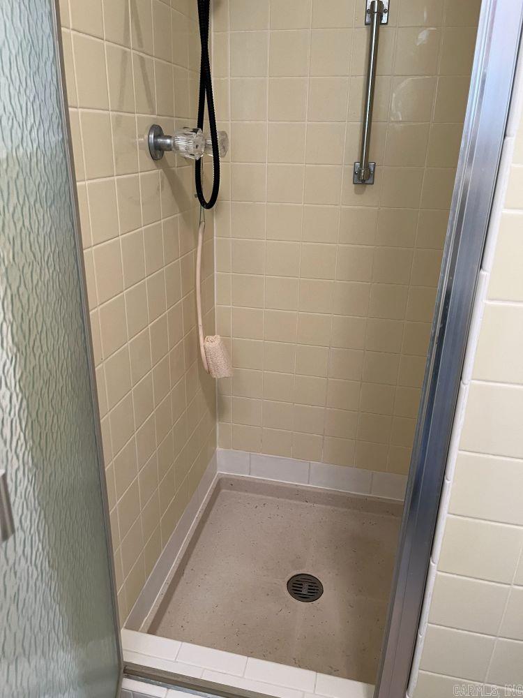 CHISCA HEIGHTS ADD - Residential