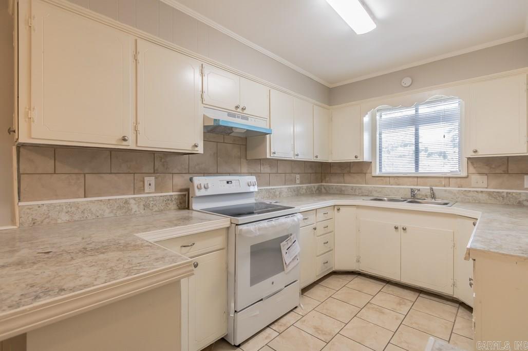 Broadmoor - Residential Lease